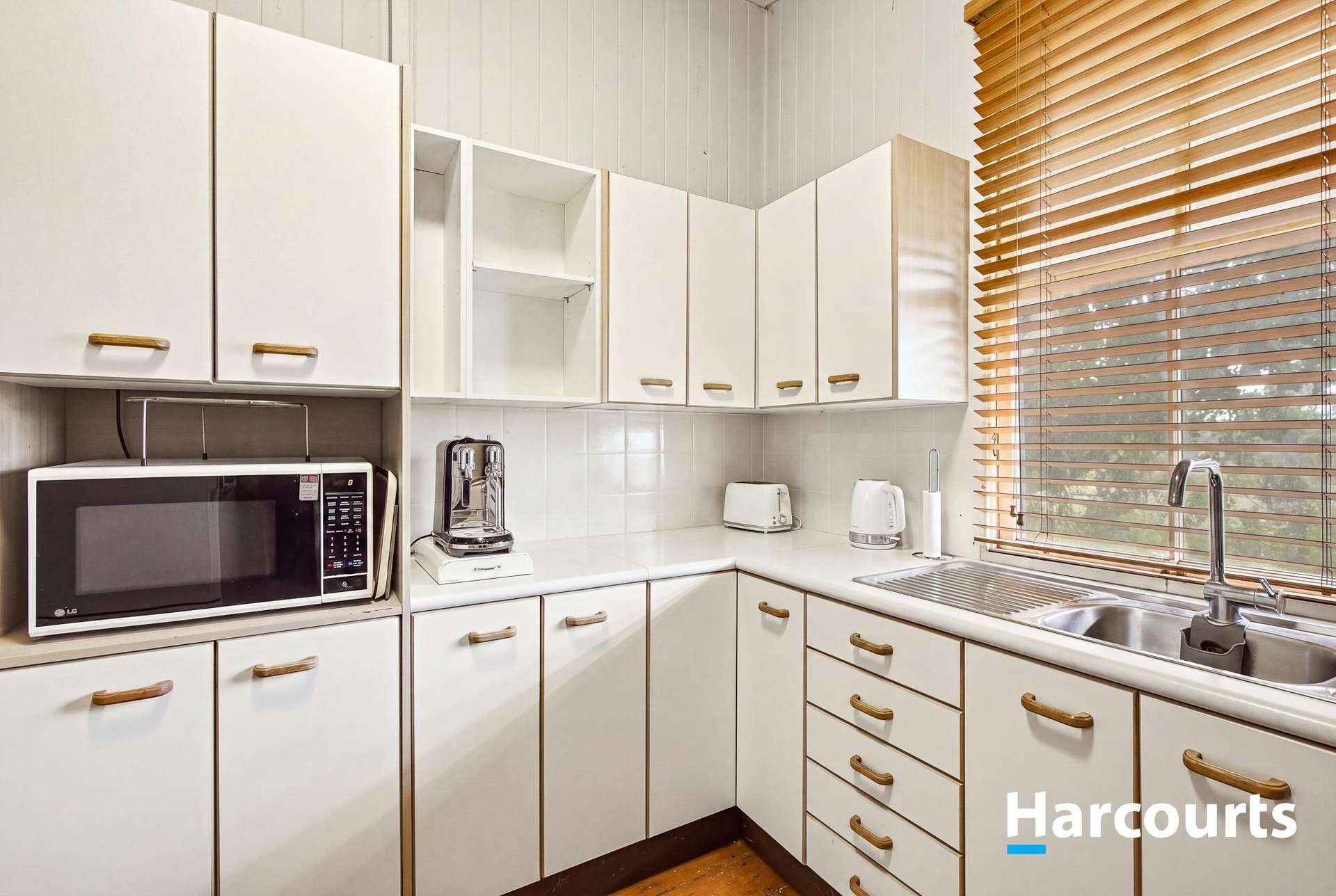71 Gregory Drive, Redridge For Sale by Farmbuy.com - image 4