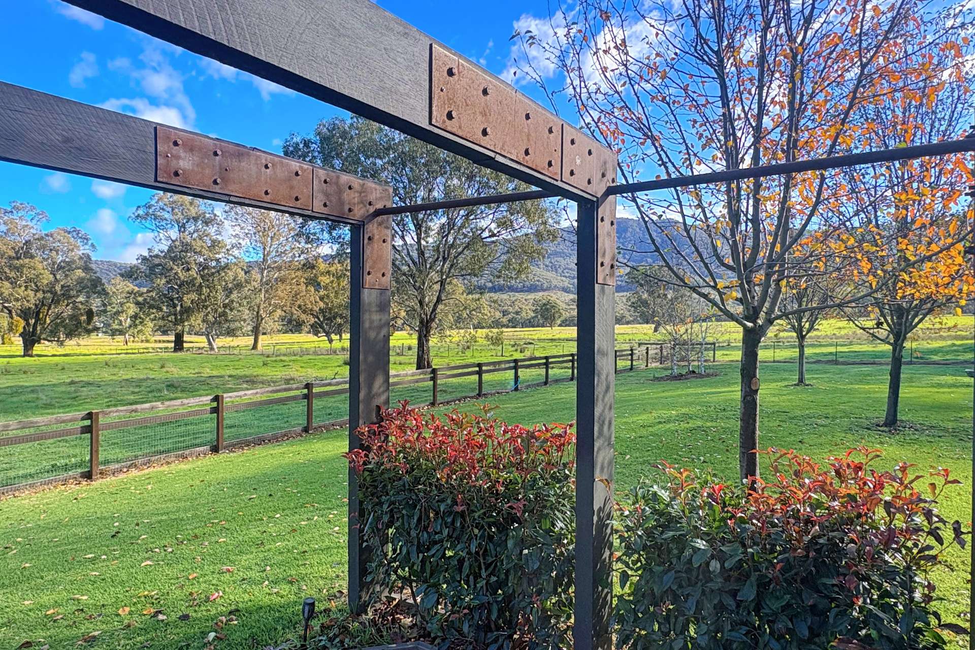 257 Blue Range Road, Bridge Creek For Sale by Farmbuy.com - image 2