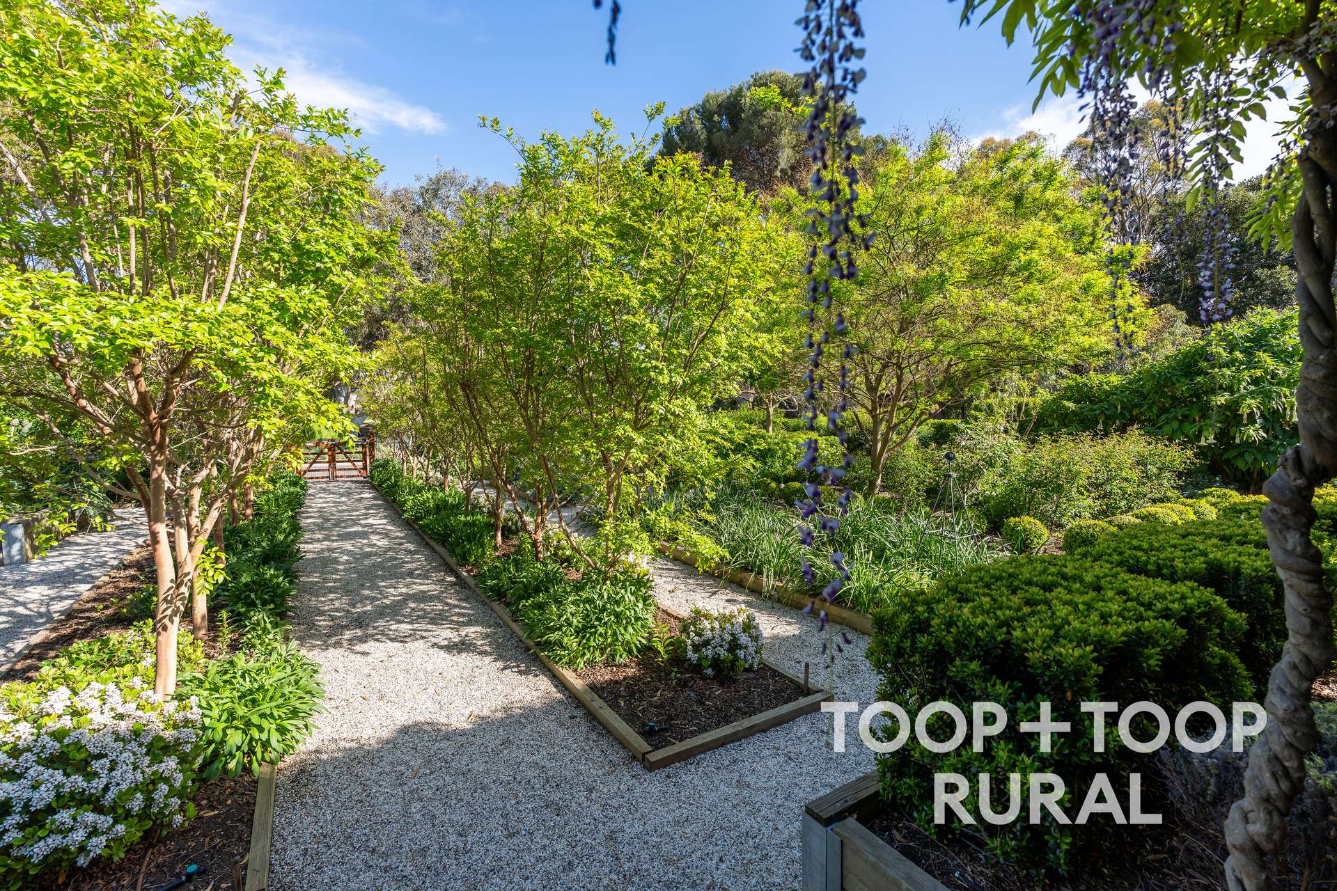 12 Willow Drive, Kapunda For Sale by Farmbuy.com - image 26