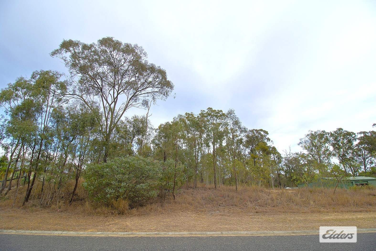 2 Michael Road, Laidley Heights For Sale by Farmbuy.com - image 2