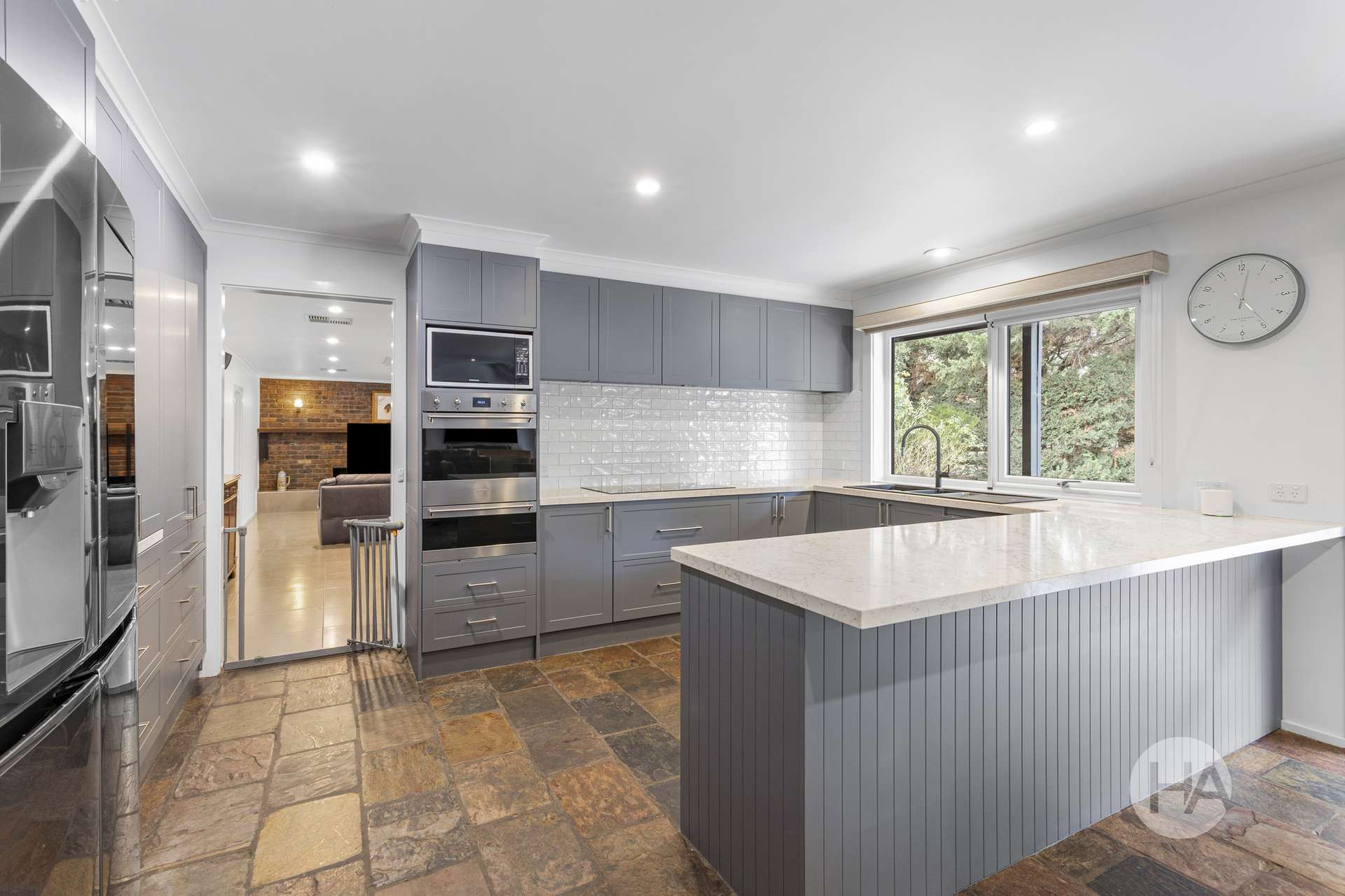 3 Martin Street, Pearcedale For Sale by Farmbuy.com - image 2