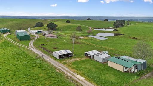 Farm For Sale - VIC - Buffalo - 3958 - Turnkey Dairy Opportunity - 85.32 hectares (Approx. 210 Acres) 