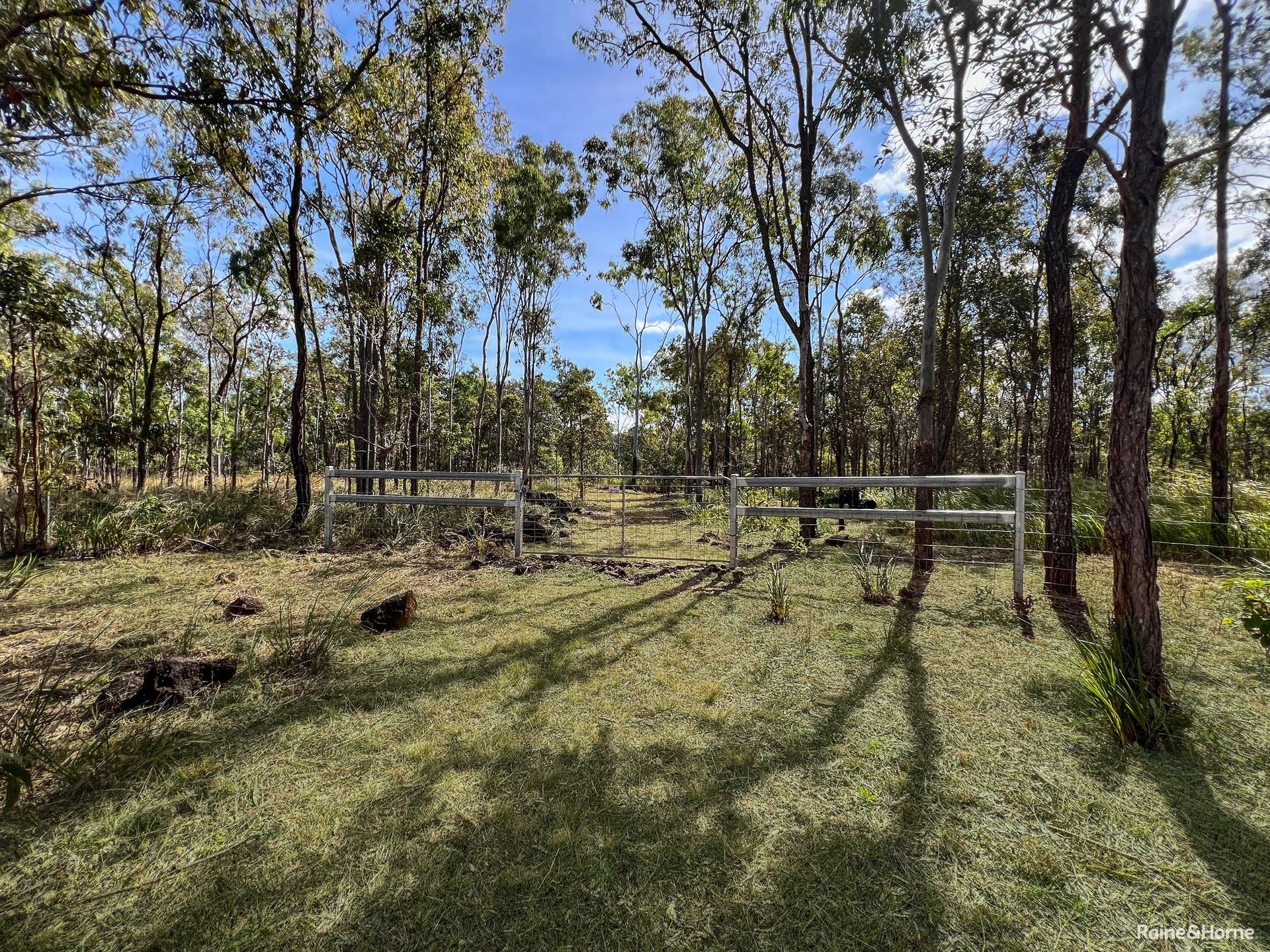 132 Gordon Earl Drive, Millstream For Sale by Farmbuy.com - image 14