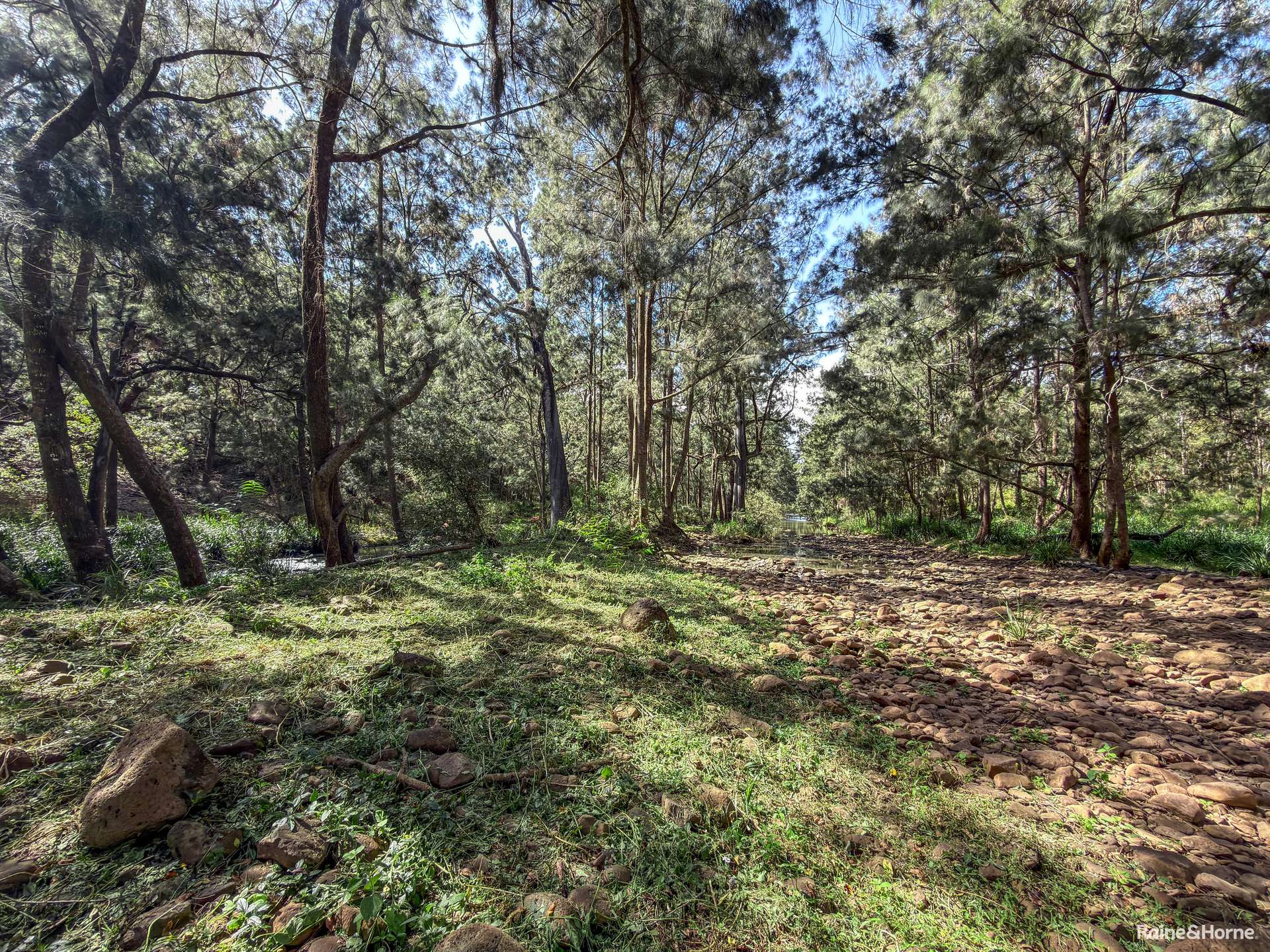132 Gordon Earl Drive, Millstream For Sale by Farmbuy.com - image 5