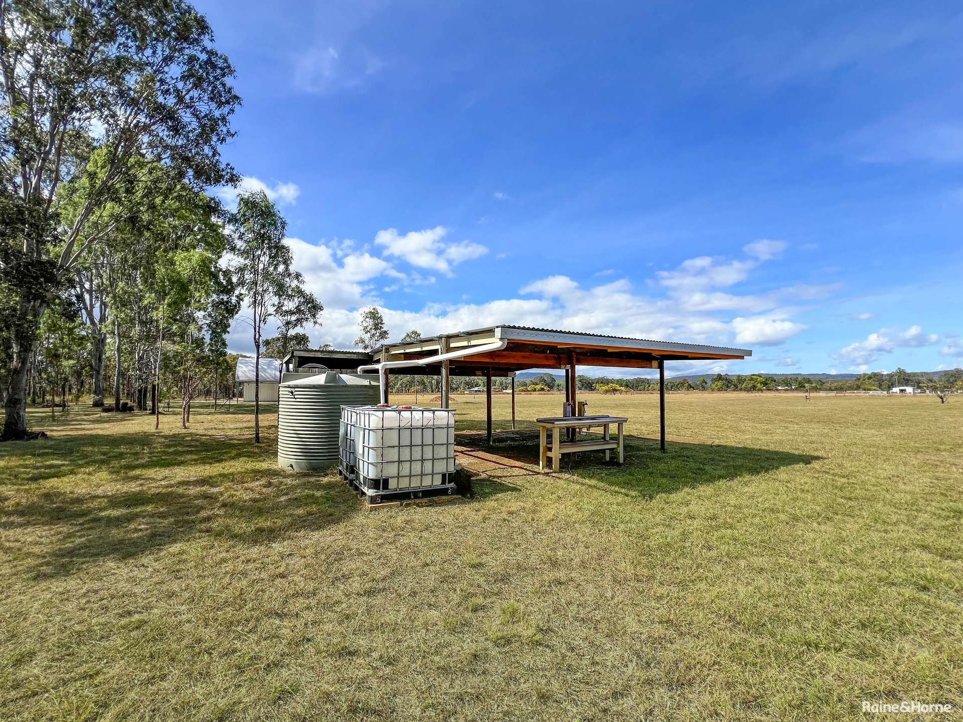 132 Gordon Earl Drive, Millstream For Sale by Farmbuy.com - image 9