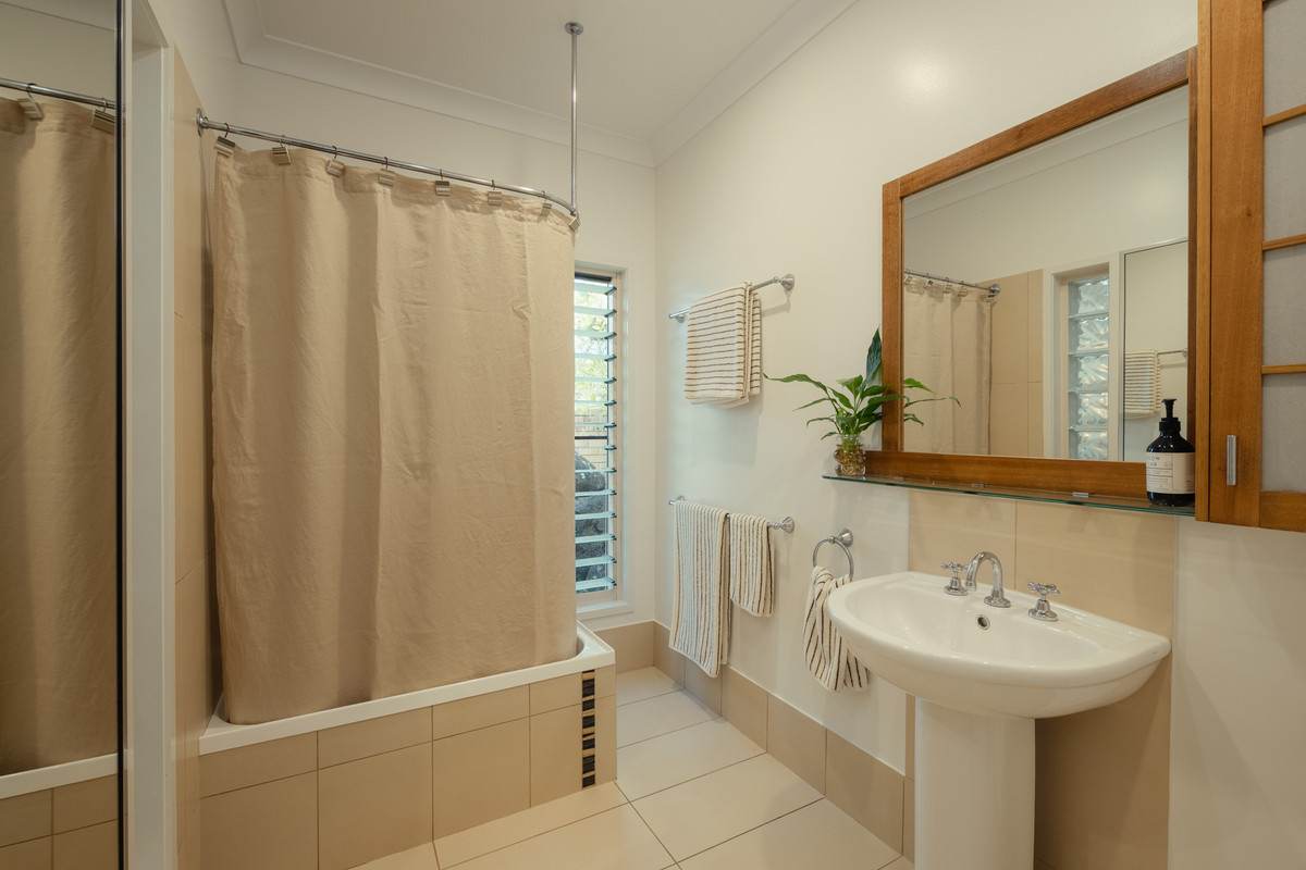 5 Willdora Drive, Elliott For Sale by Farmbuy.com - image 17