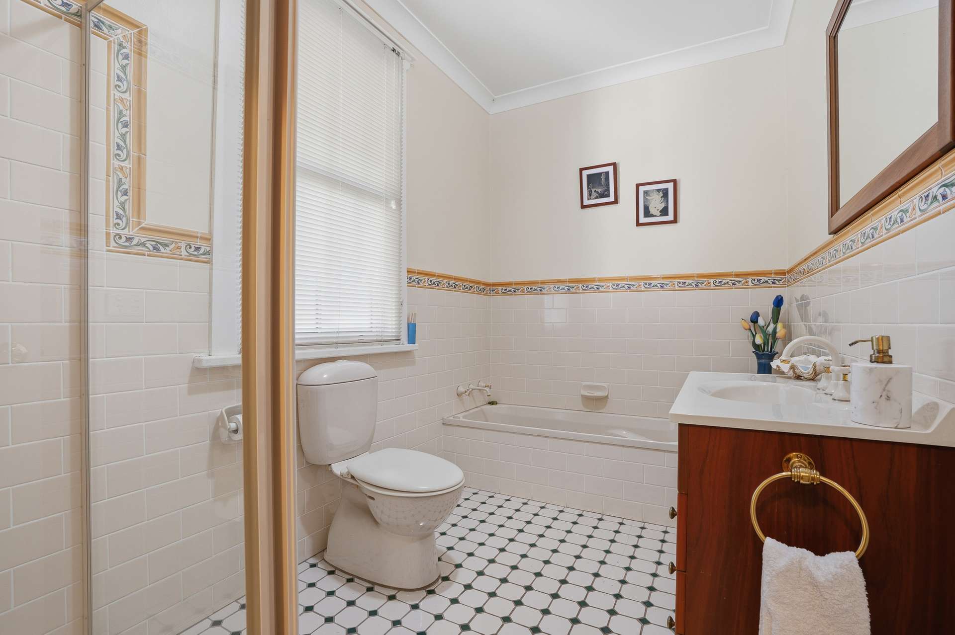 1629 Darbys Falls Road, Cowra For Sale by Farmbuy.com - image 14