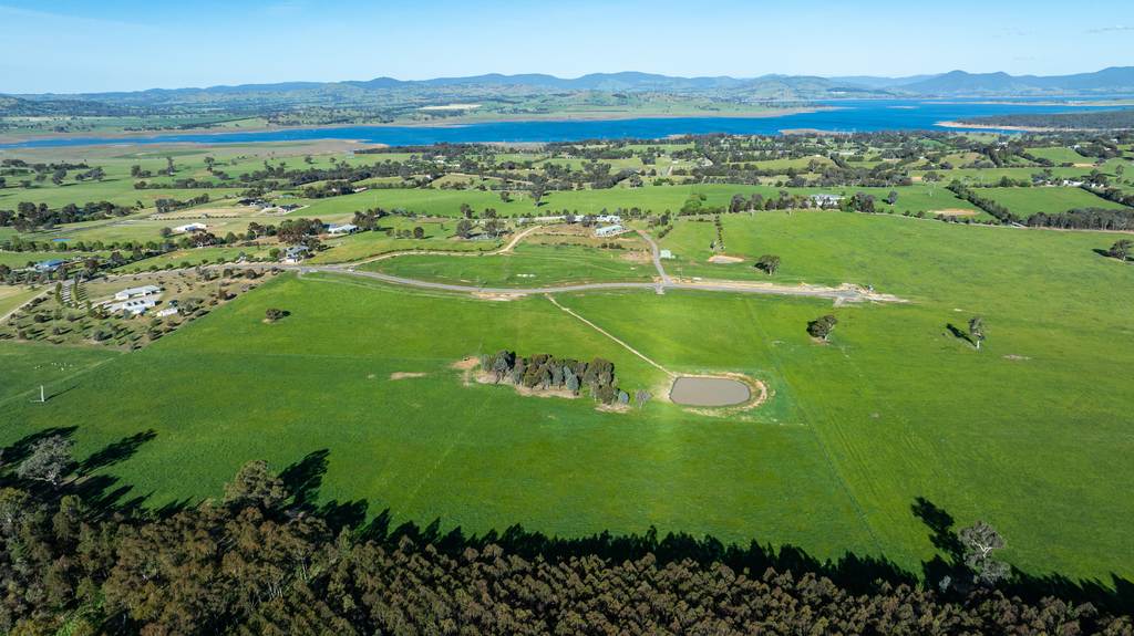 Lot 7, 37 Eagle Rise Road, Table Top NSW 2640