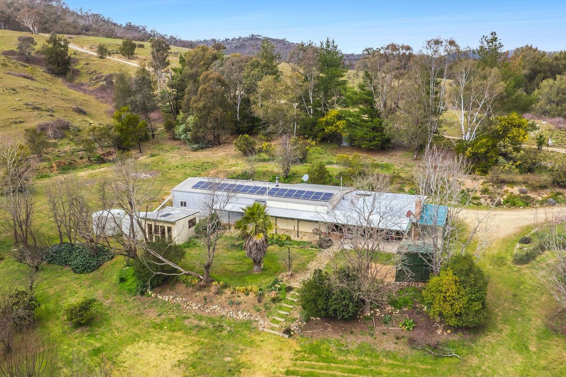 23 Bathurst Street, Tuena For Sale by Farmbuy.com - image 2