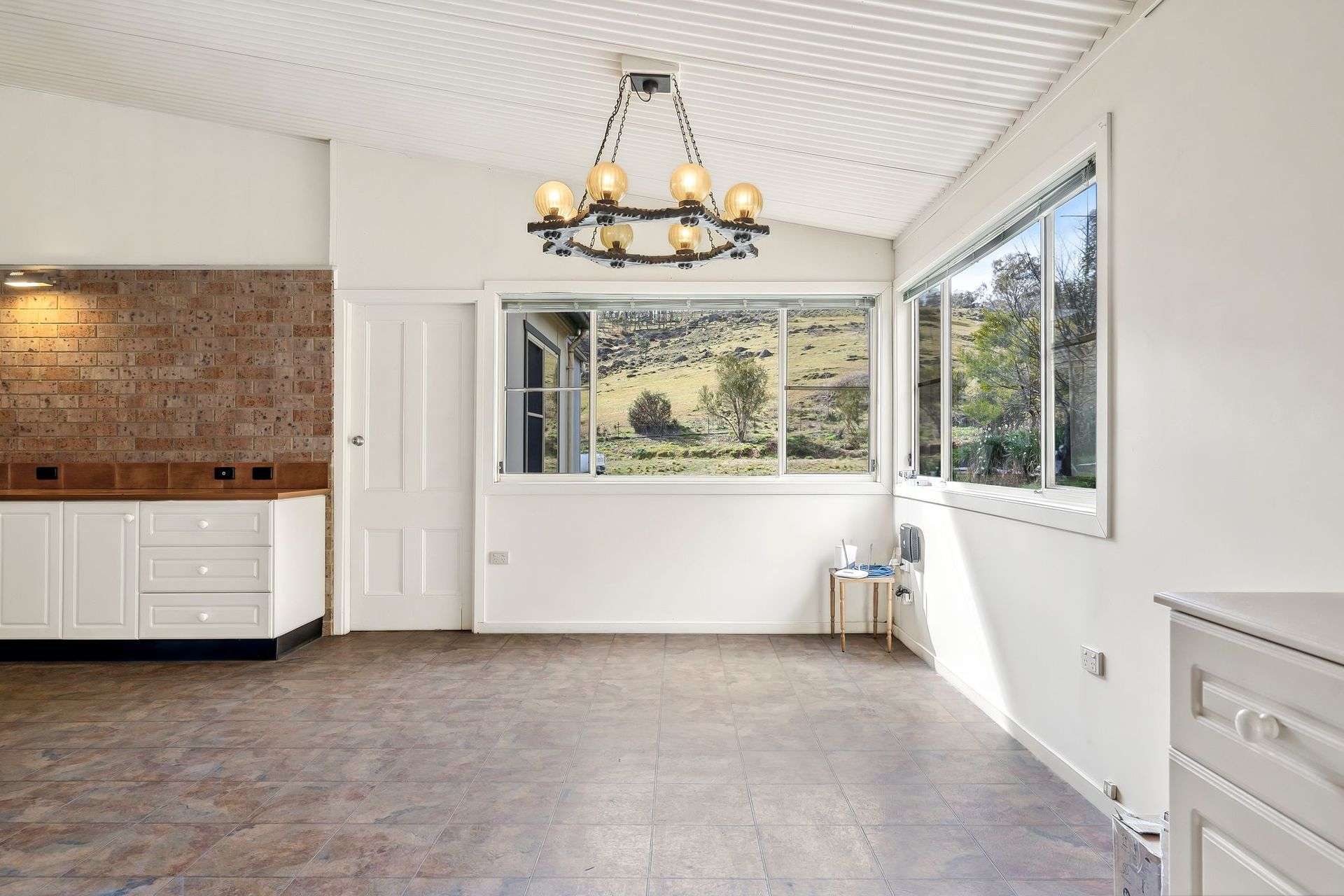 23 Bathurst Street, Tuena For Sale by Farmbuy.com - image 6
