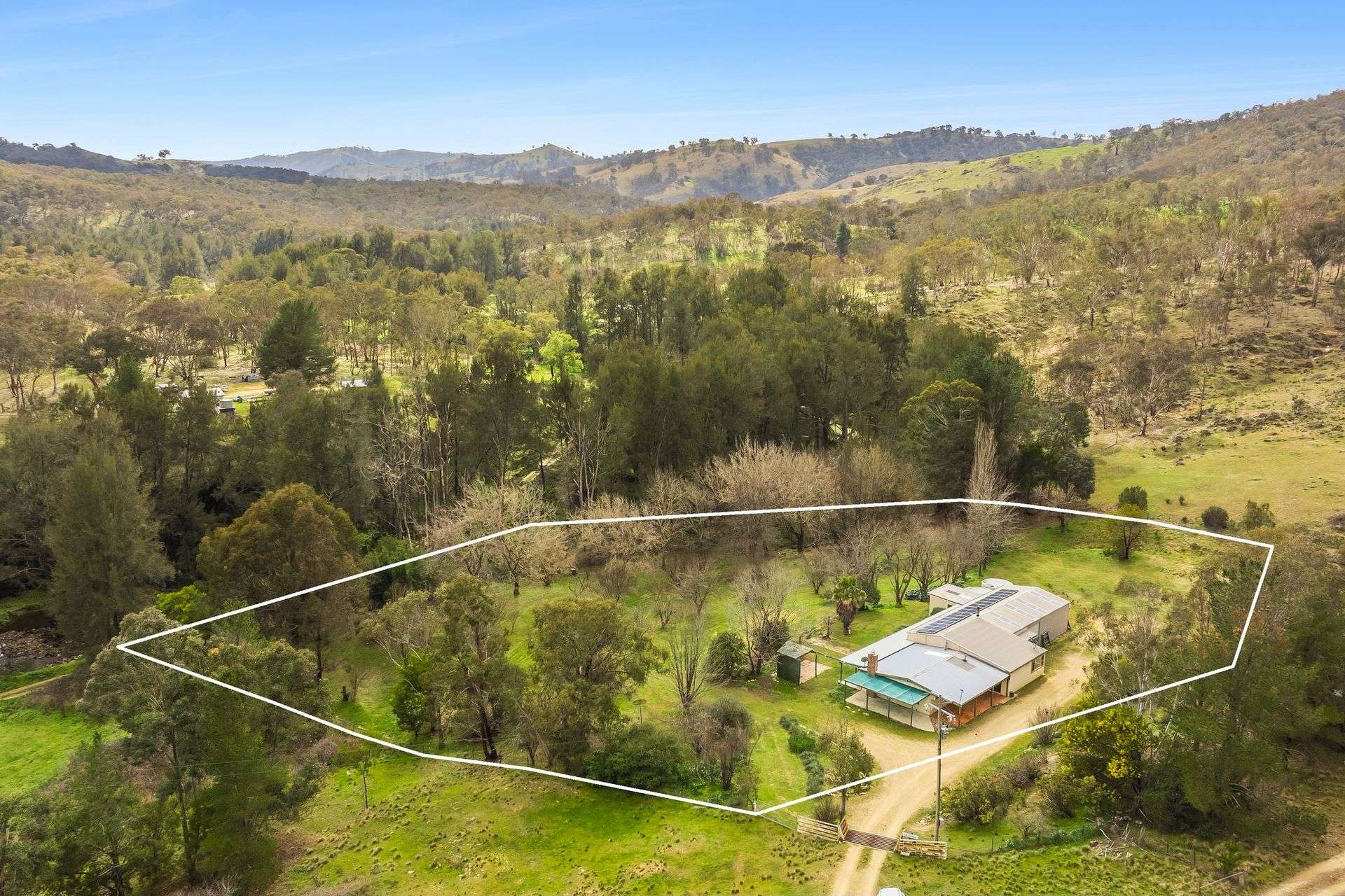 23 Bathurst Street, Tuena For Sale by Farmbuy.com - image 13