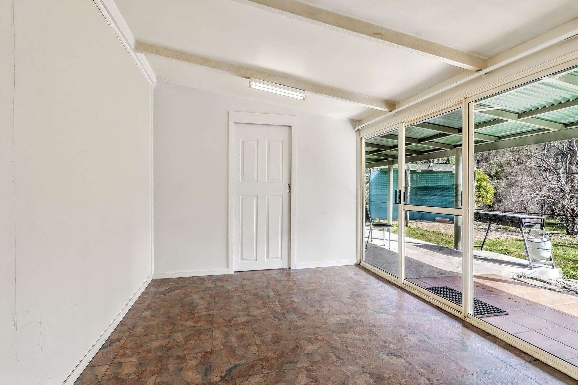 23 Bathurst Street, Tuena For Sale by Farmbuy.com - image 7