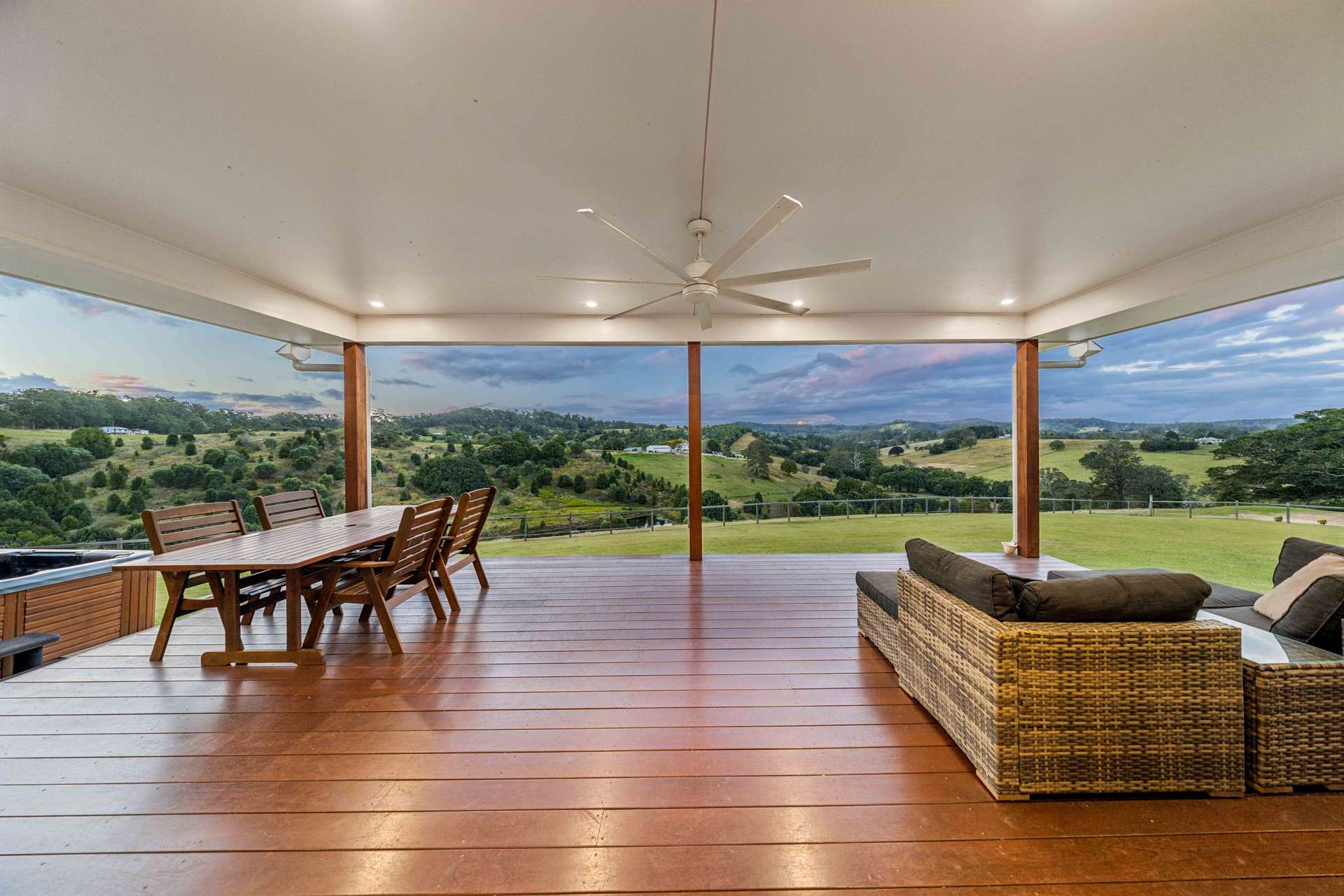 484 Old Goomboorian Road, Veteran For Sale by Farmbuy.com - image 2