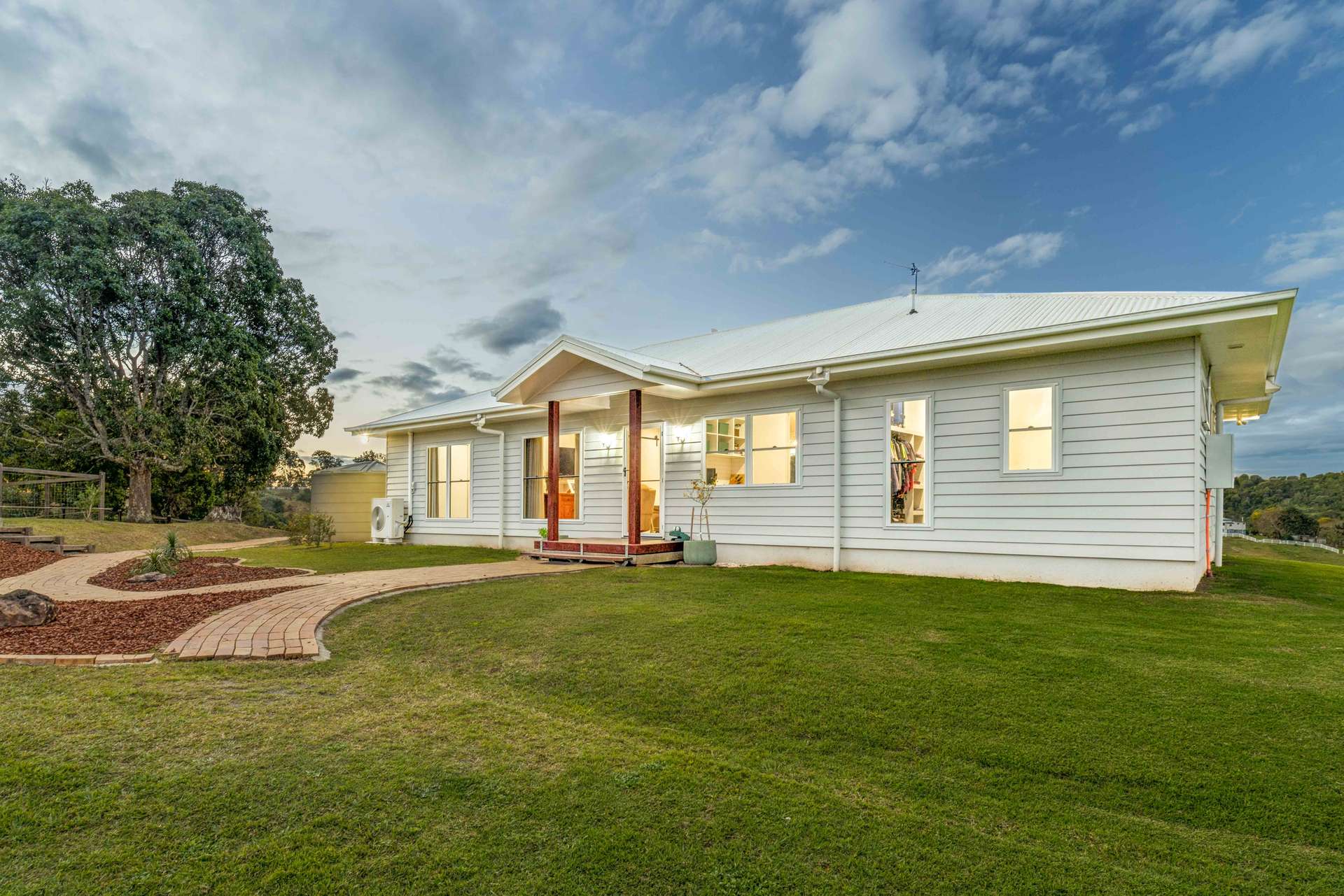 484 Old Goomboorian Road, Veteran For Sale by Farmbuy.com - image 4