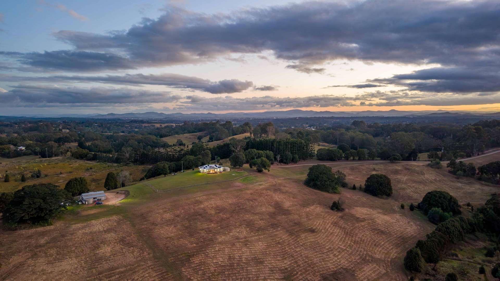 484 Old Goomboorian Road, Veteran For Sale by Farmbuy.com - image 33