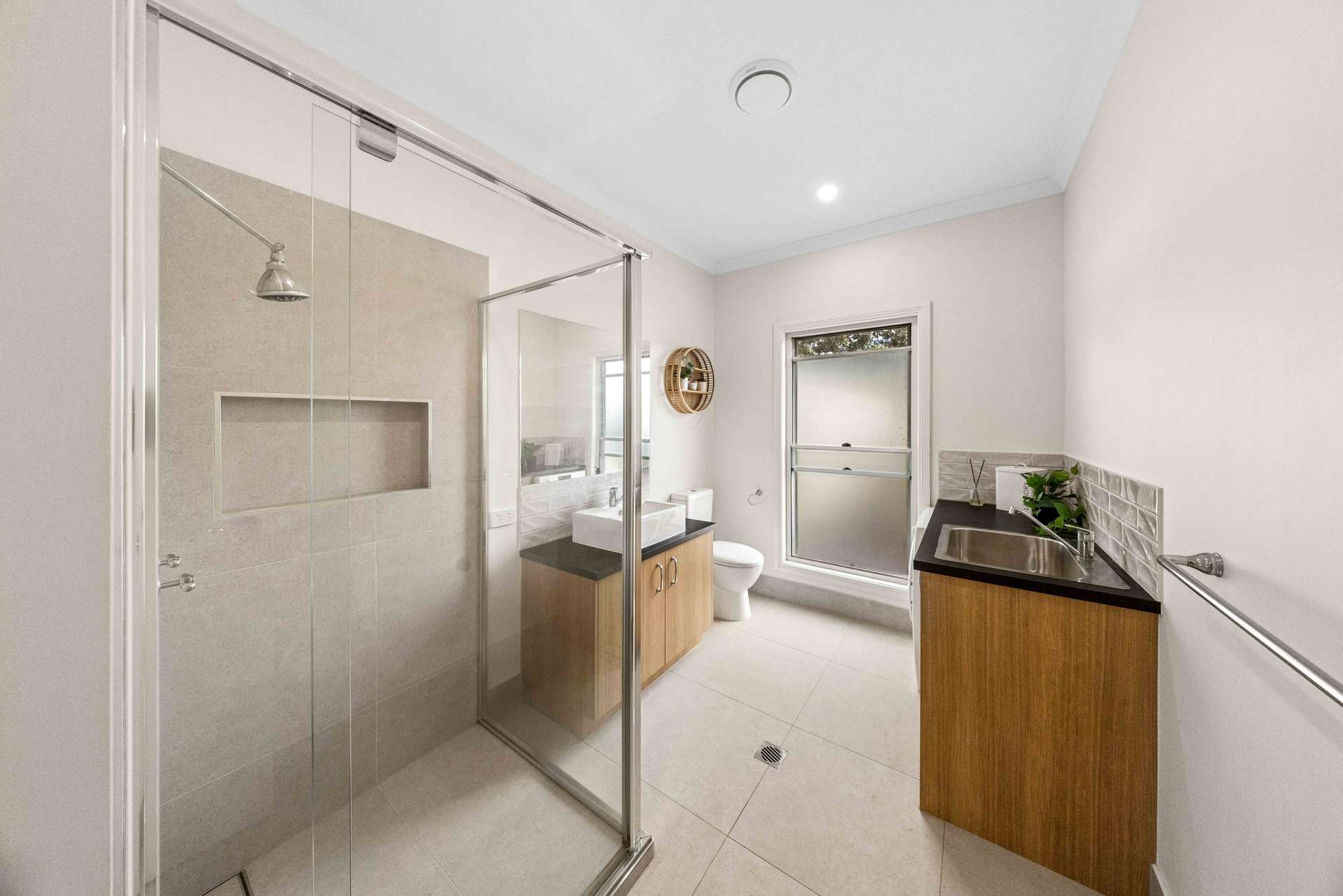 484 Old Goomboorian Road, Veteran For Sale by Farmbuy.com - image 22
