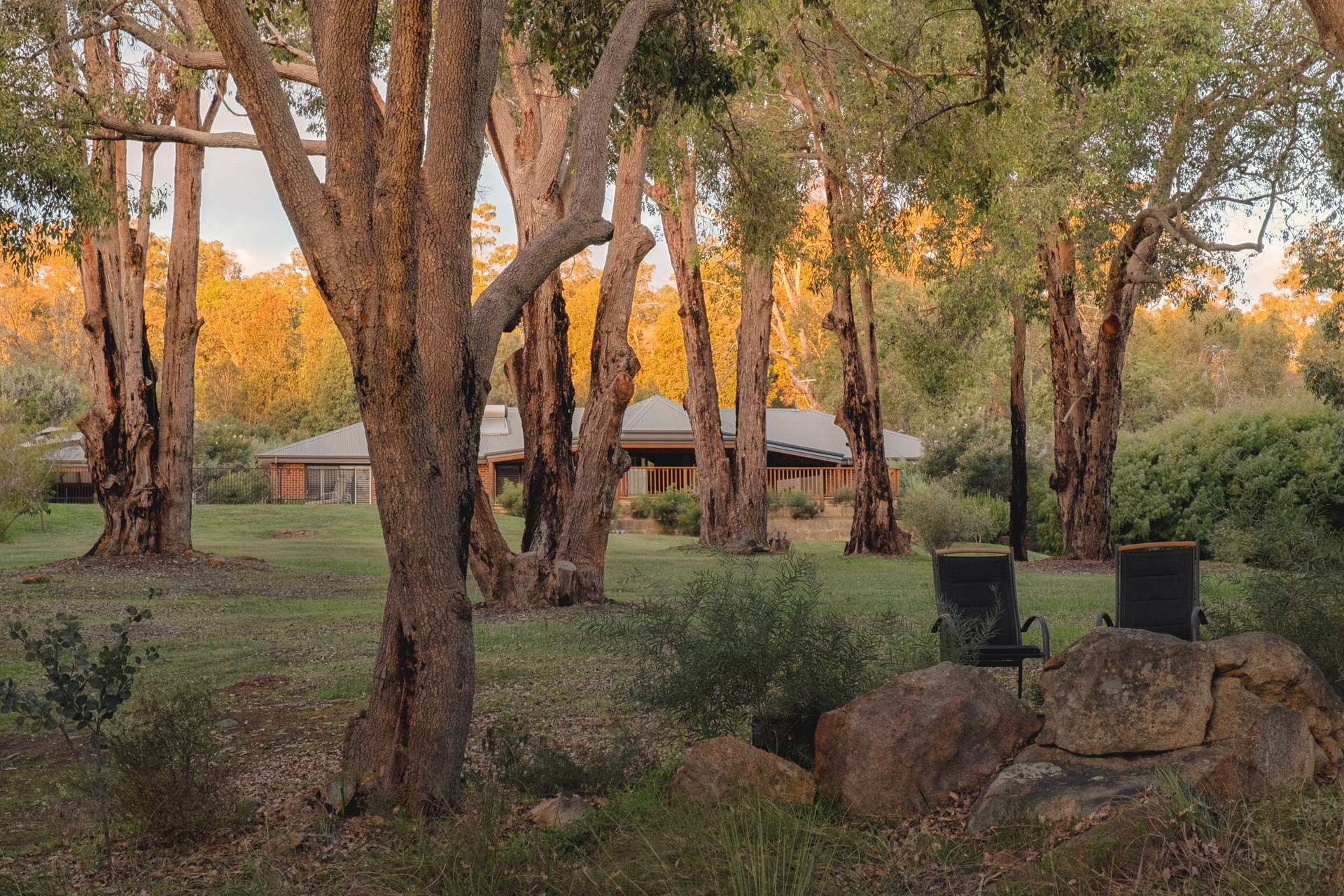 100 Grand Valley Drive, Chidlow For Sale by Farmbuy.com - image 9