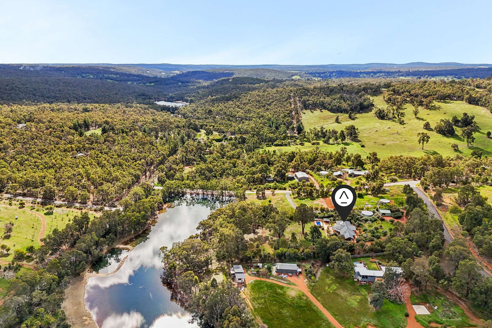 100 Grand Valley Drive, Chidlow For Sale by Farmbuy.com - image 2
