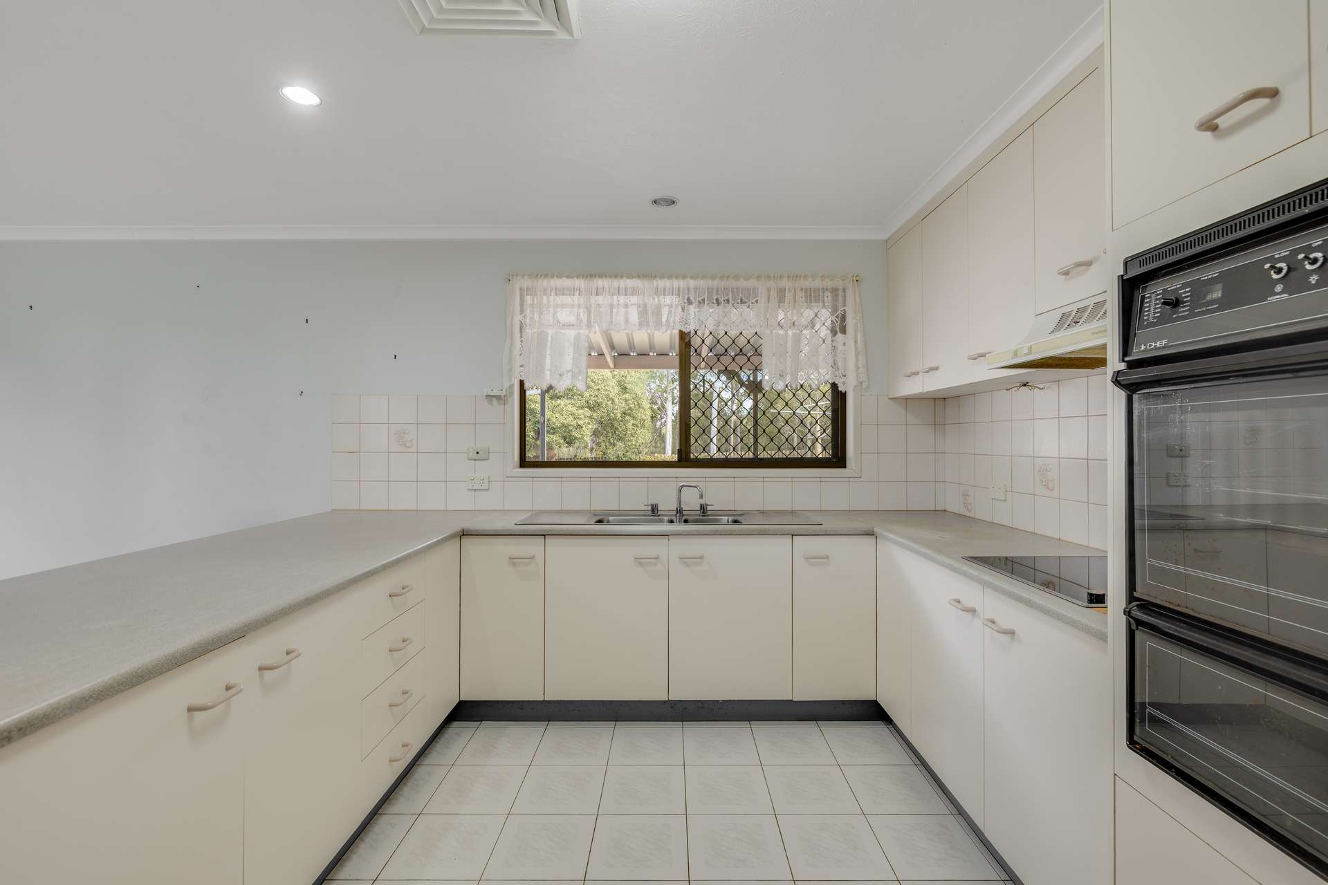 371 Woodlands Drive, Gatton For Sale by Farmbuy.com - image 4