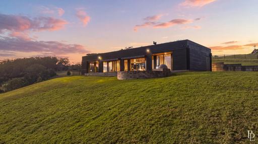 205 Tourist Road, Beaumont NSW 2577
