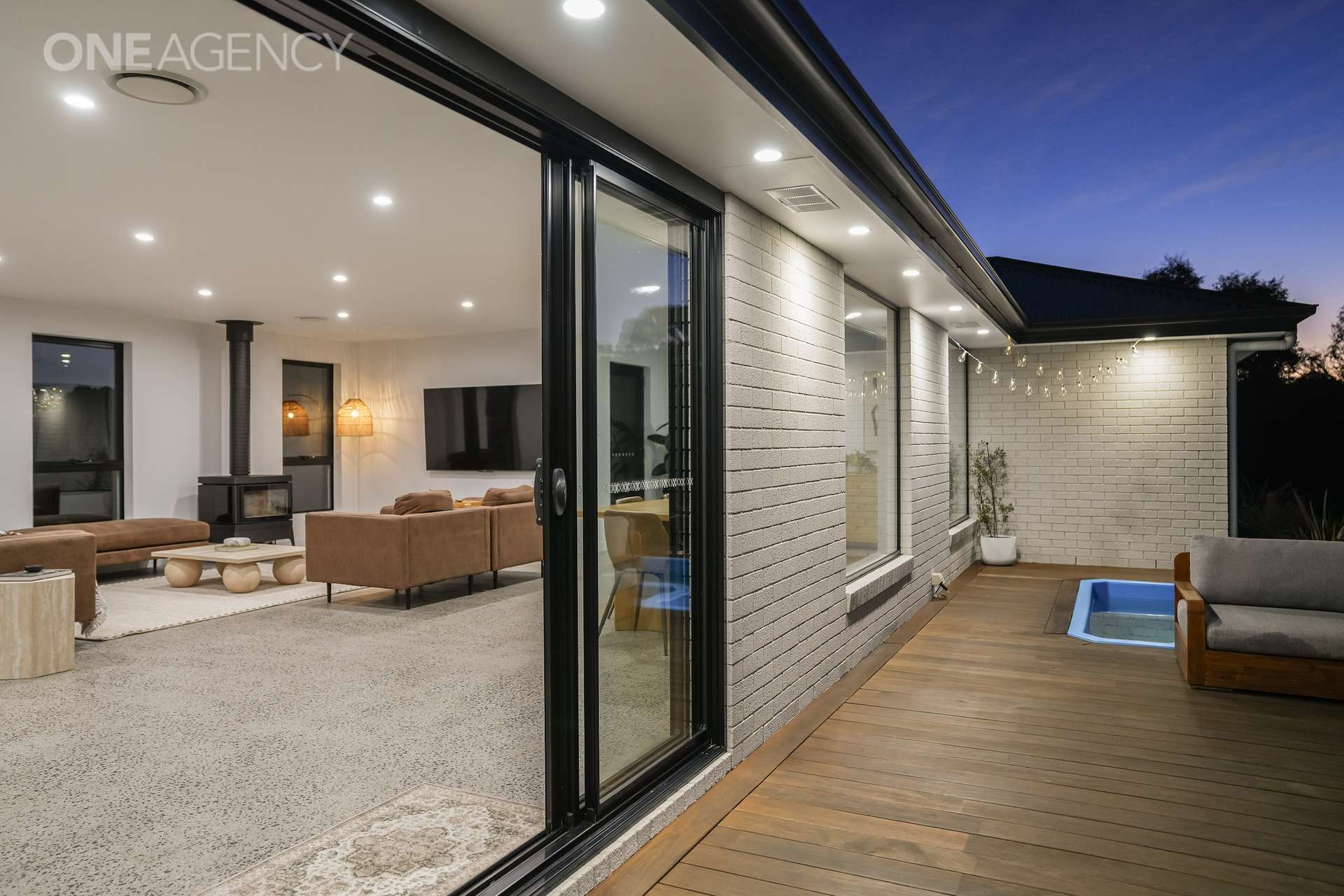 6 Neville Drive, Bridport For Sale by Farmbuy.com - image 20