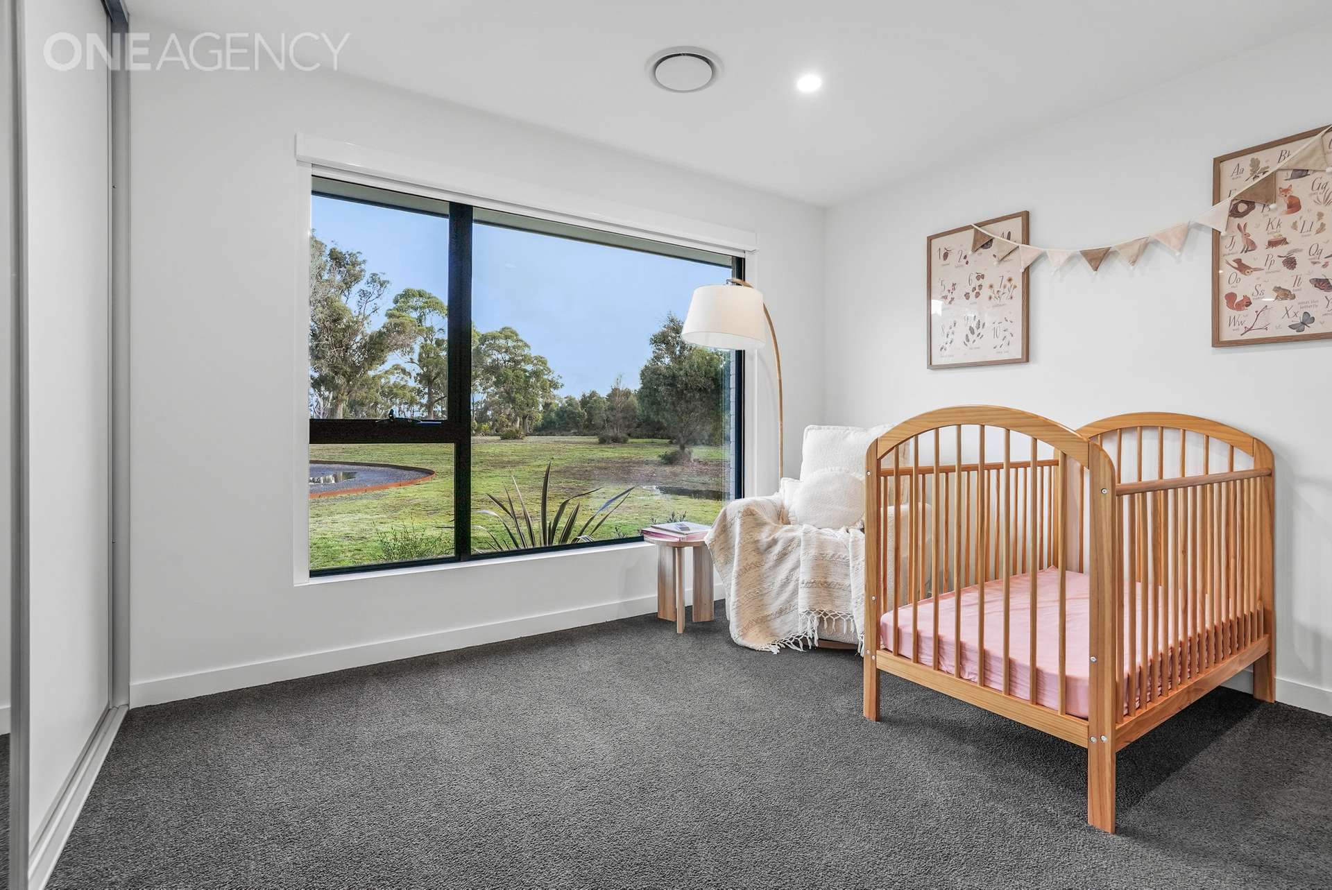 6 Neville Drive, Bridport For Sale by Farmbuy.com - image 16