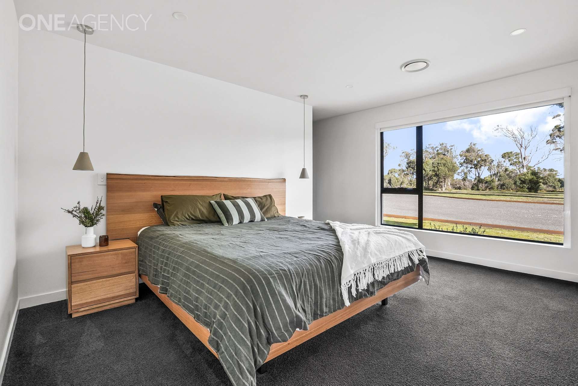 6 Neville Drive, Bridport For Sale by Farmbuy.com - image 12