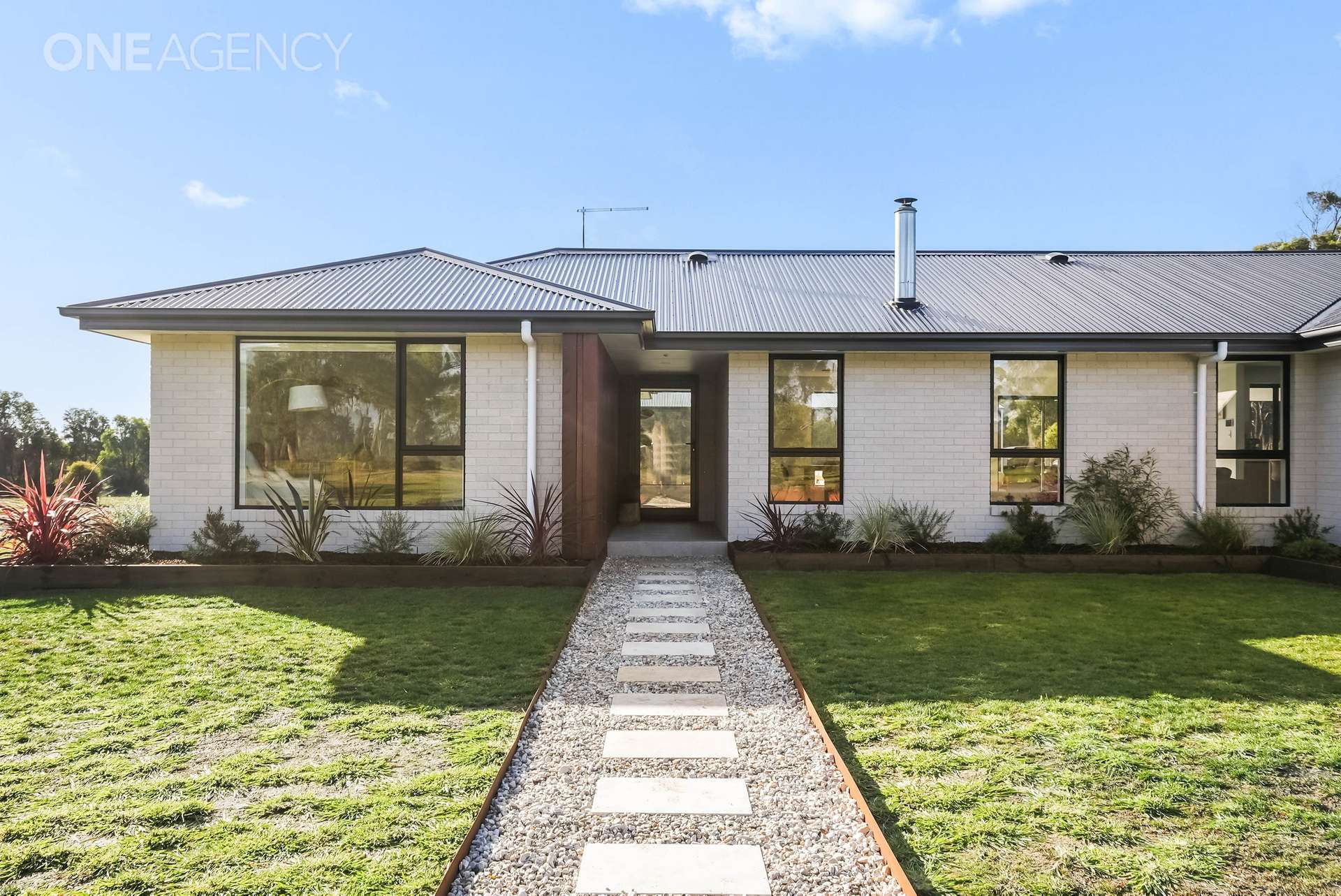 6 Neville Drive, Bridport For Sale by Farmbuy.com - image 29