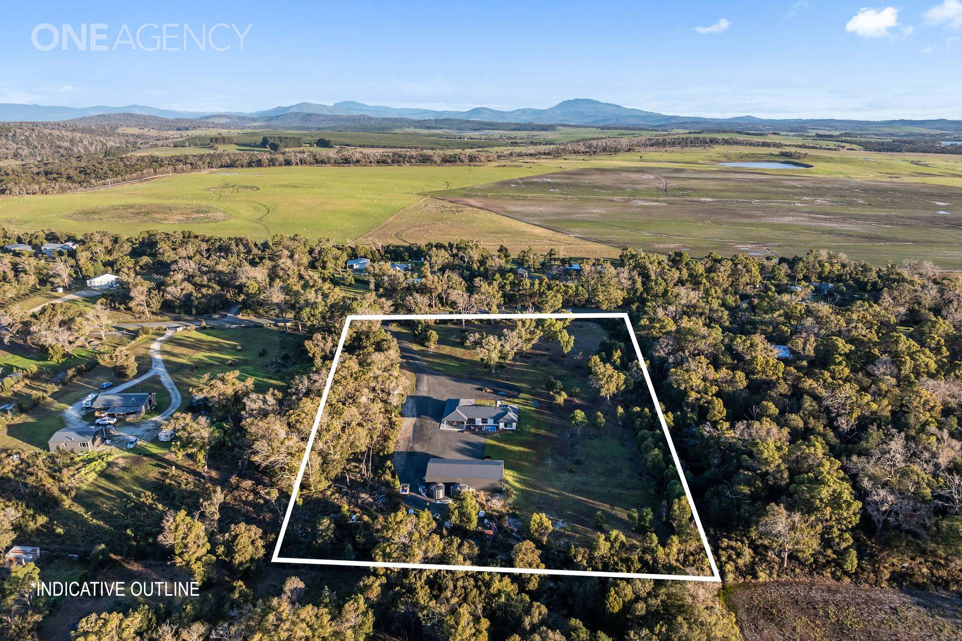 6 Neville Drive, Bridport For Sale by Farmbuy.com - image 34