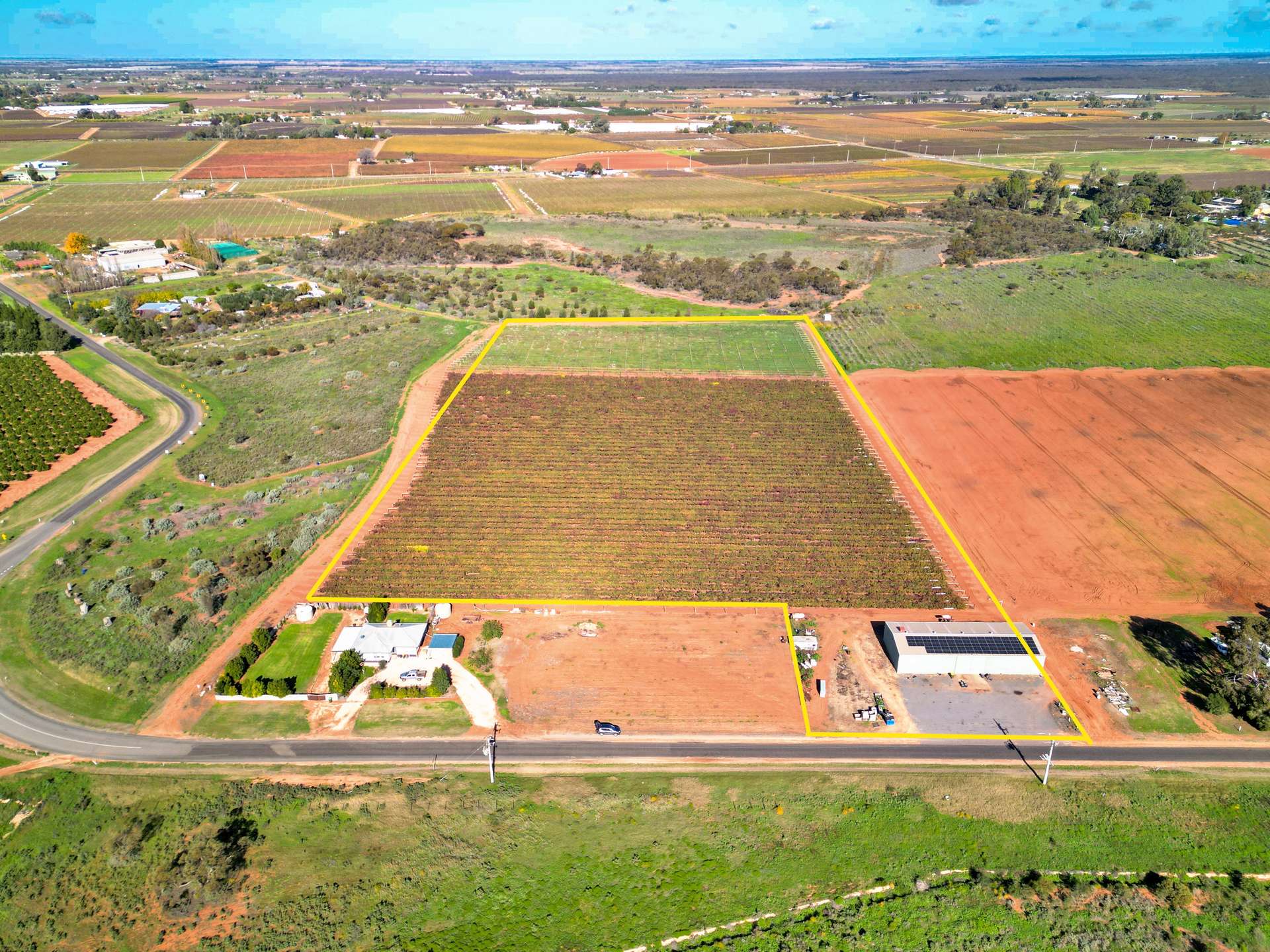 343 Pawson Avenue, Cardross For Sale by Farmbuy.com - image 1