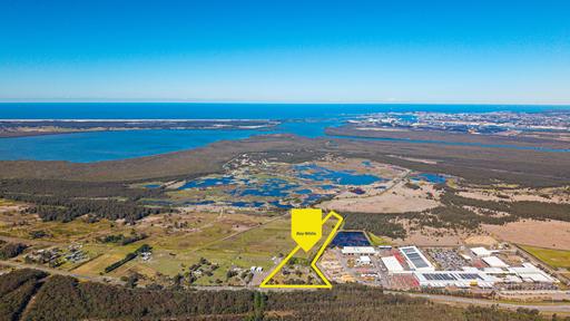 Farm For Sale - NSW - Tomago - 2322 - SPACE, CONVENIENCE & UNLIMITED POTENTIAL 