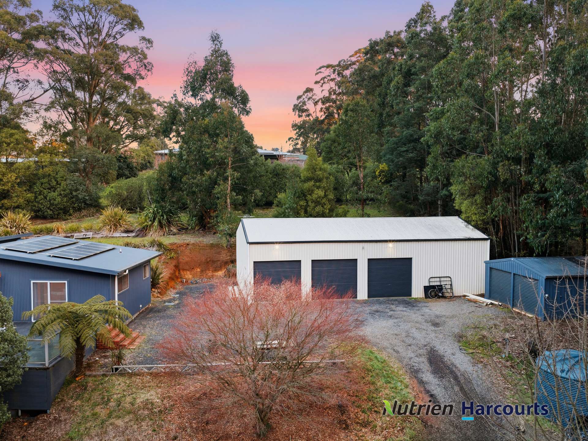 117 Deviation Road, Kinglake For Sale by Farmbuy.com - image 4