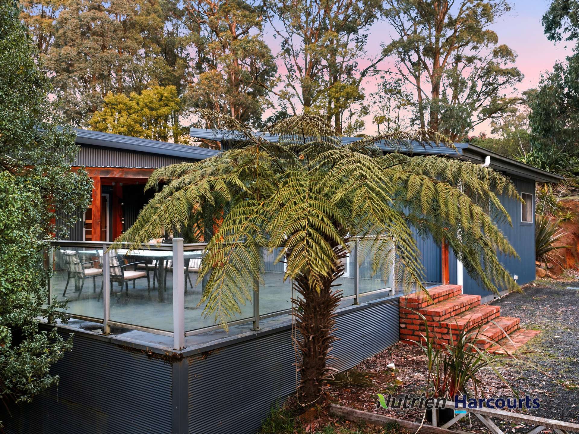 117 Deviation Road, Kinglake For Sale by Farmbuy.com - image 3