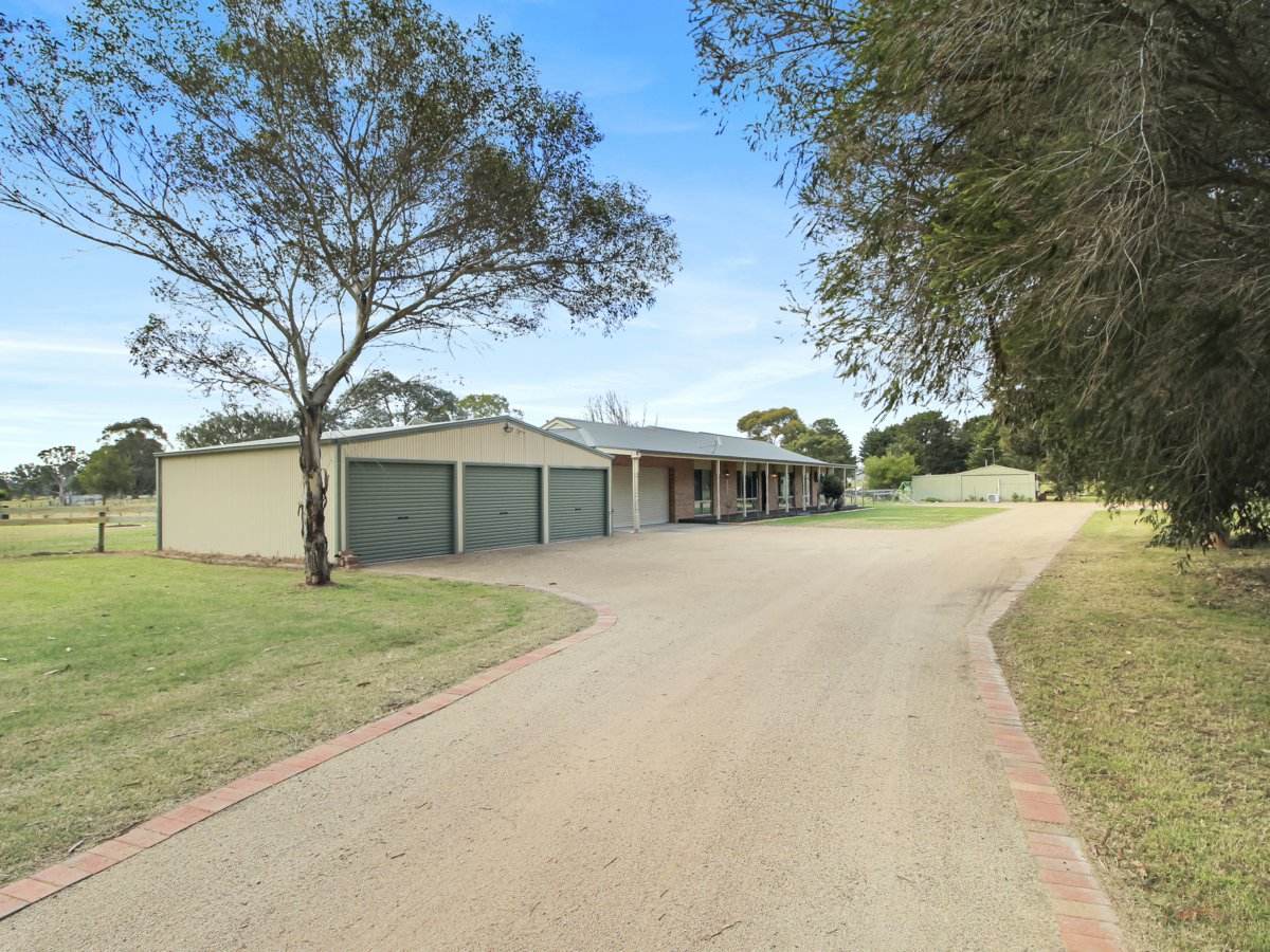 42 Fernbank-Lindenow South Road, Lindenow South For Sale by Farmbuy.com - image 20