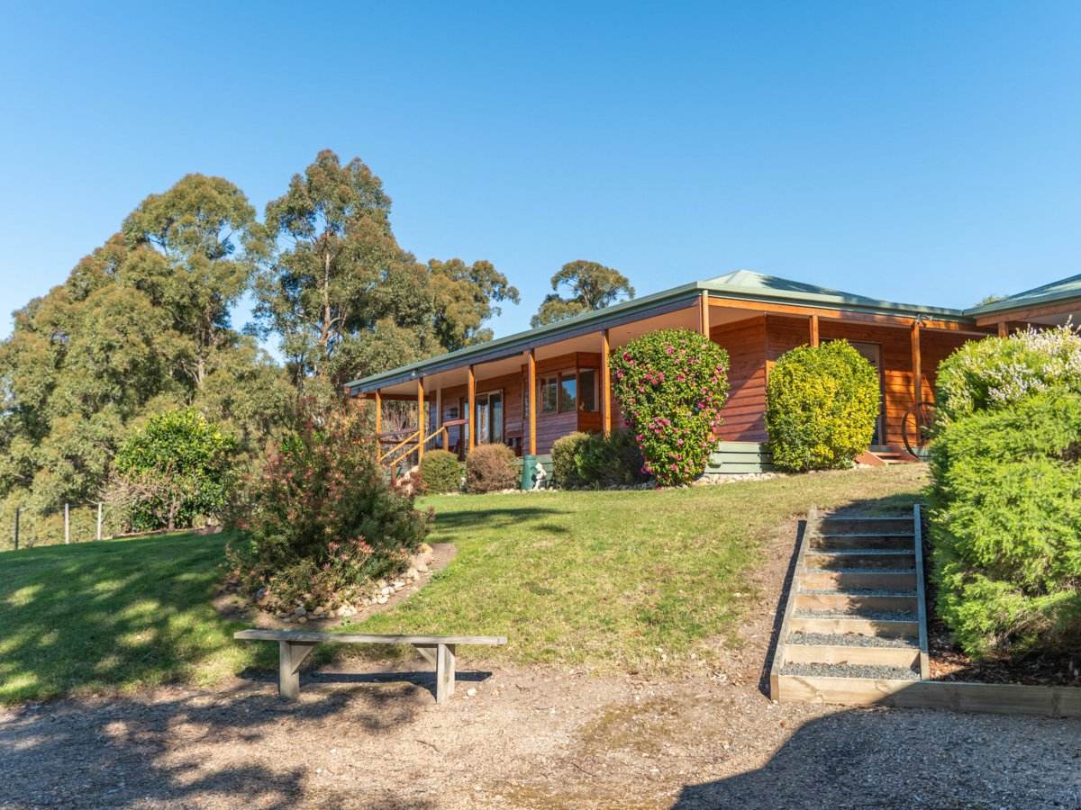 112 Great Alpine Road, Bruthen For Sale by Farmbuy.com - image 19