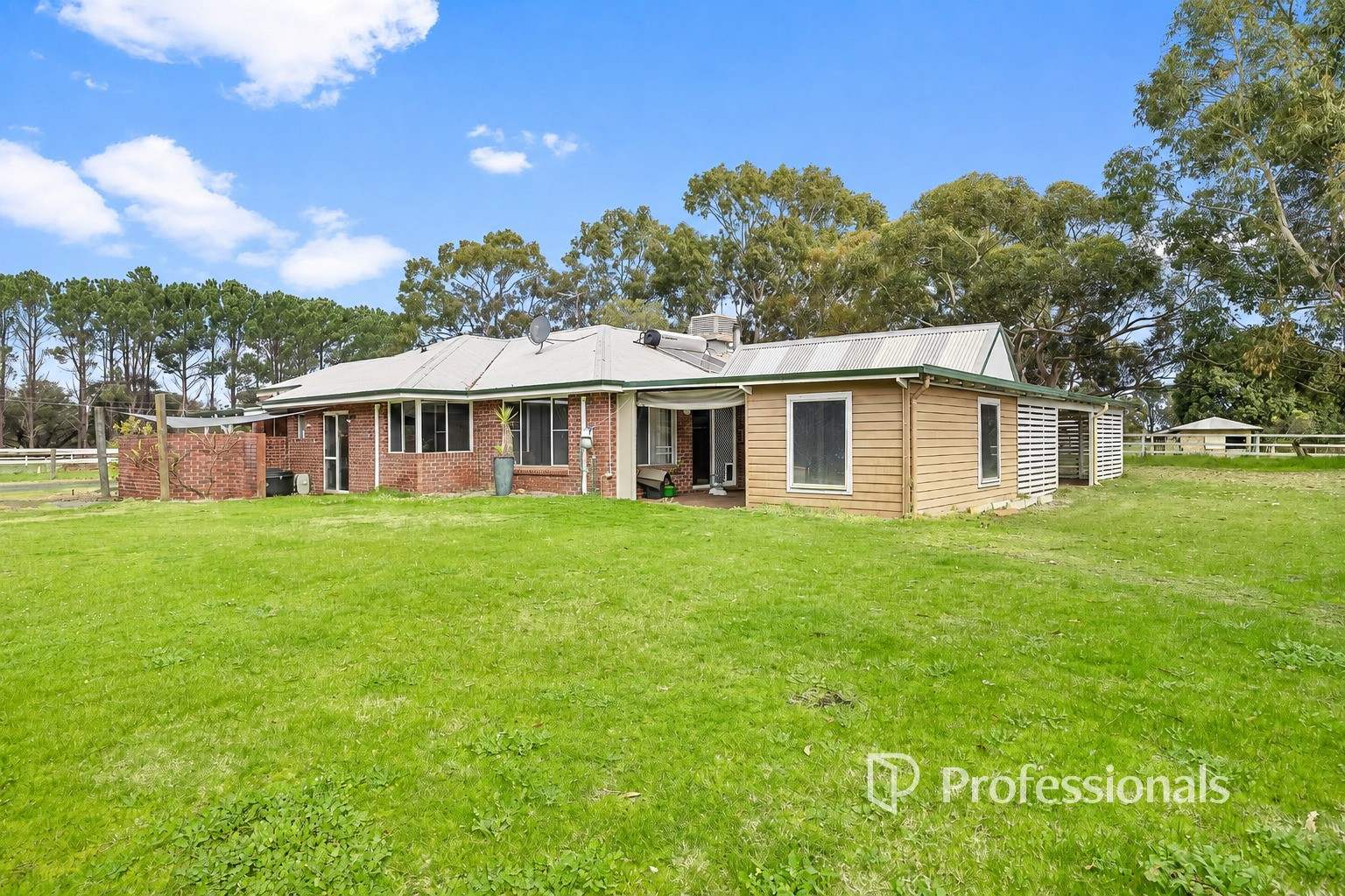 14 Paperbark Close, North Boyanup For Sale by Farmbuy.com - image 27