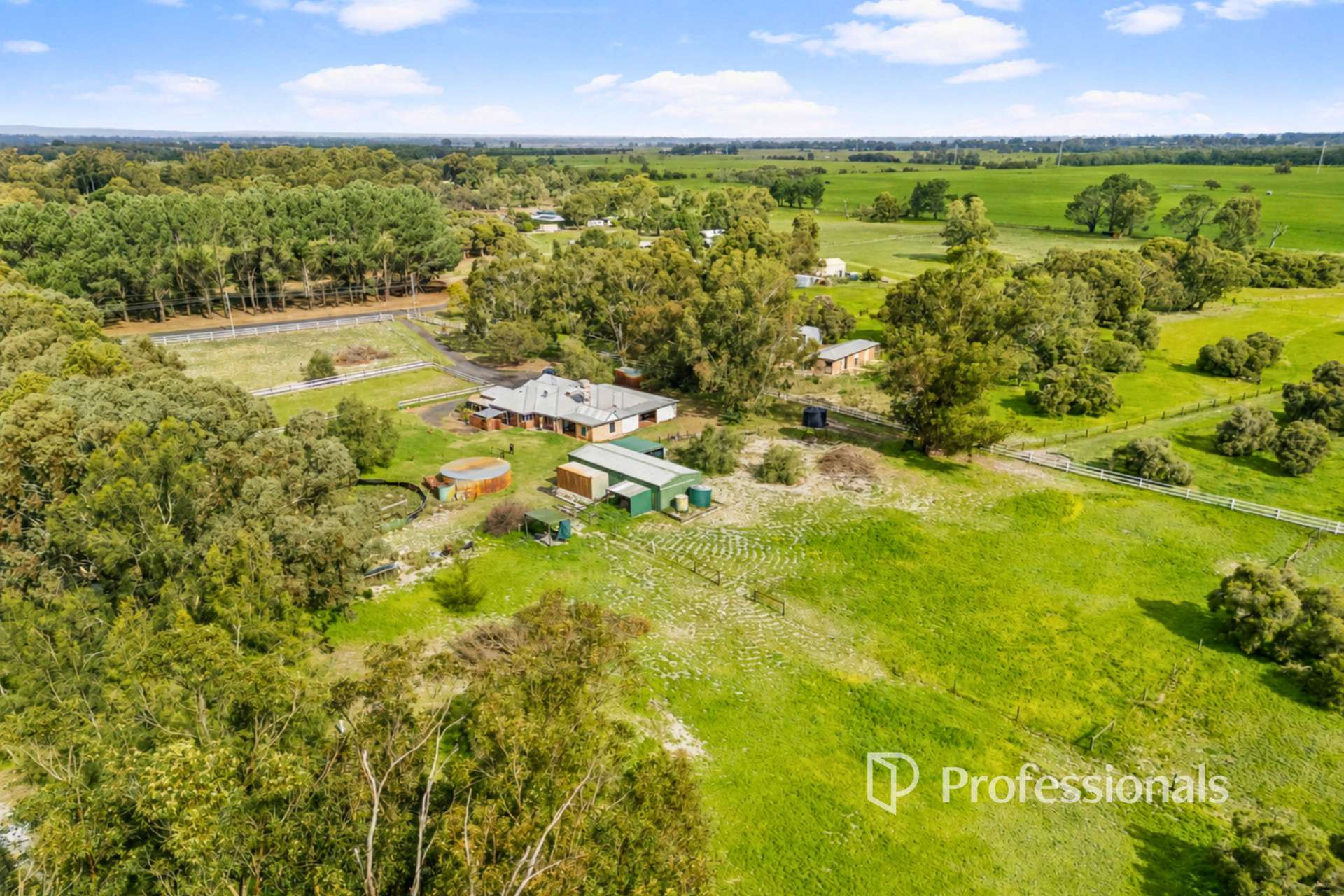 14 Paperbark Close, North Boyanup For Sale by Farmbuy.com - image 1