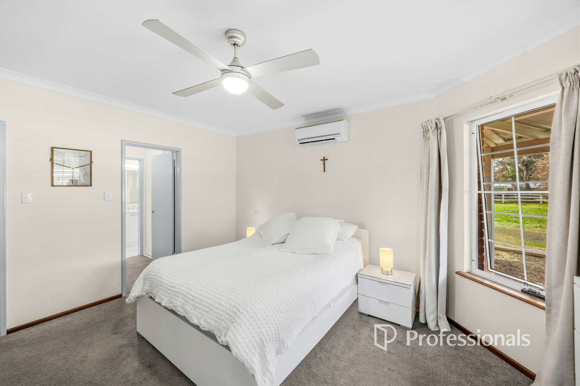 14 Paperbark Close, North Boyanup For Sale by Farmbuy.com - image 16