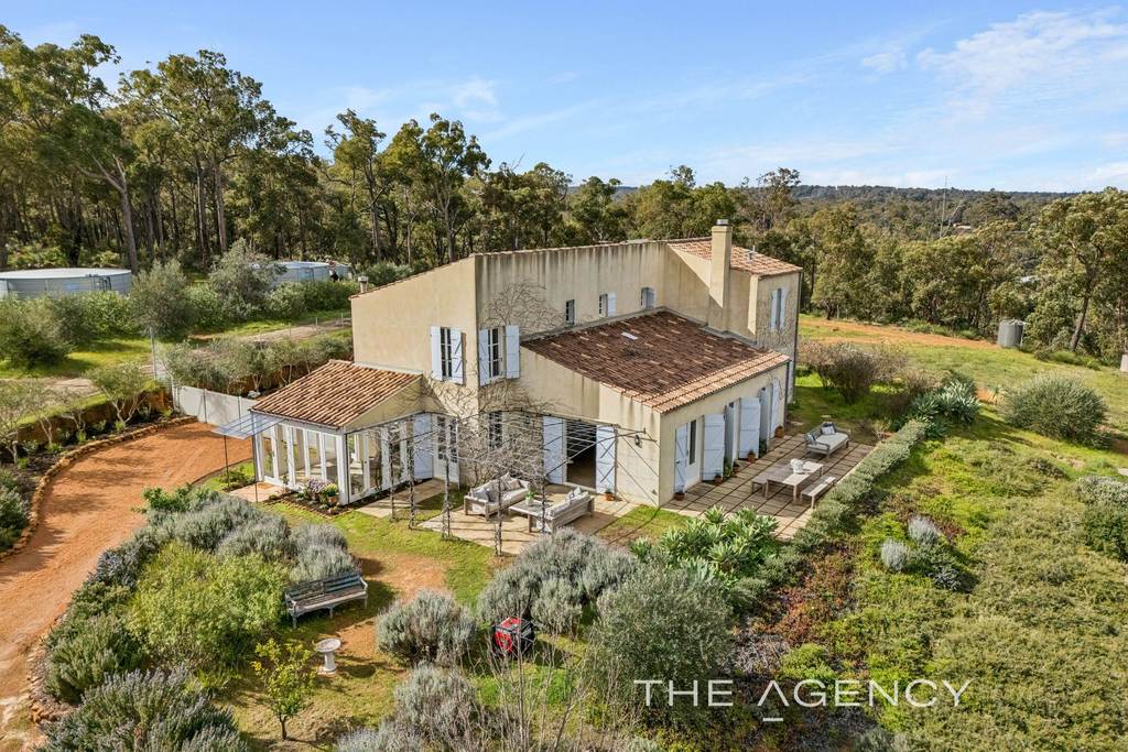 163 Urch Road, Roleystone WA 6111