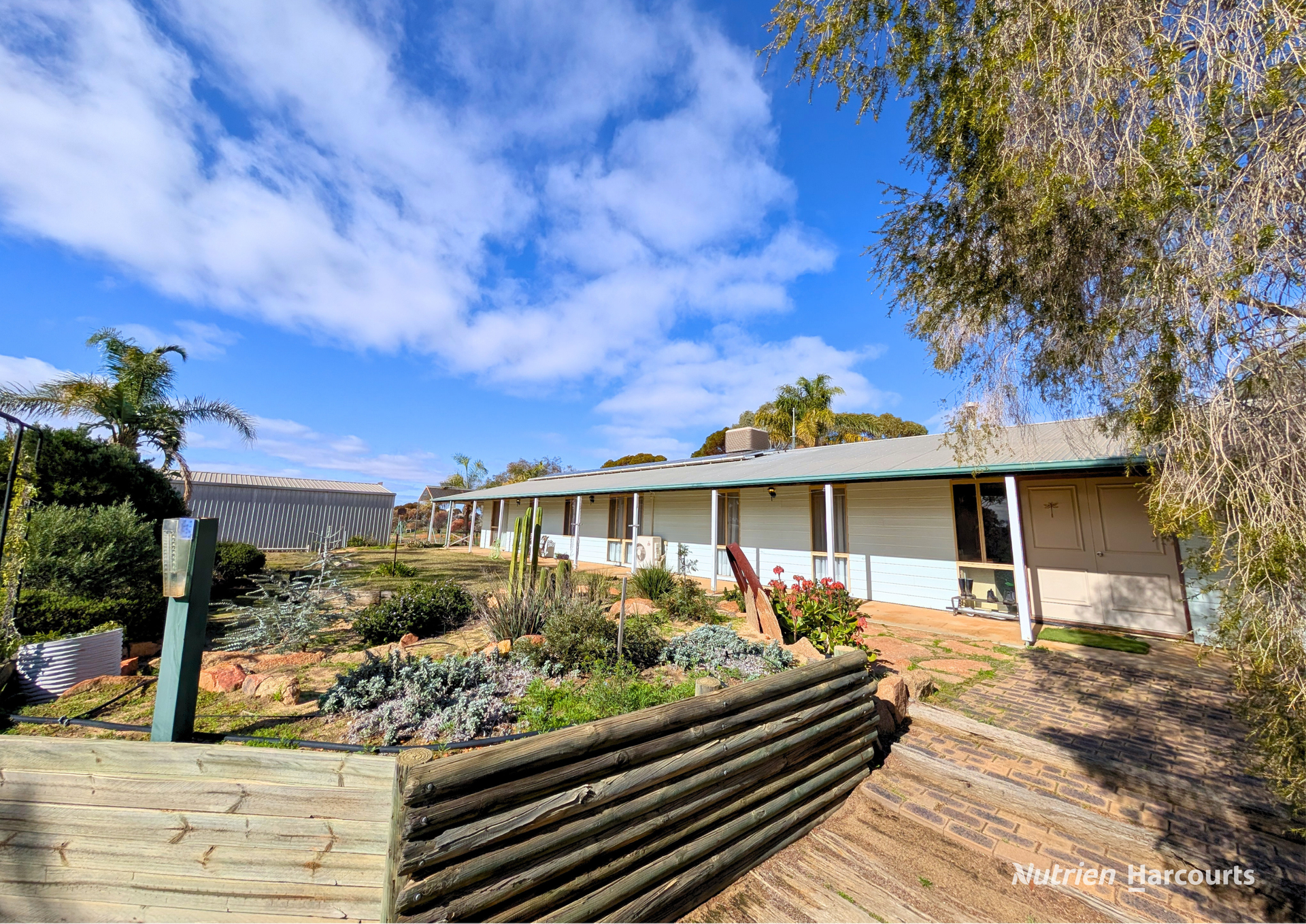 10 Bedford Street, Kellerberrin For Sale by Farmbuy.com - image 4
