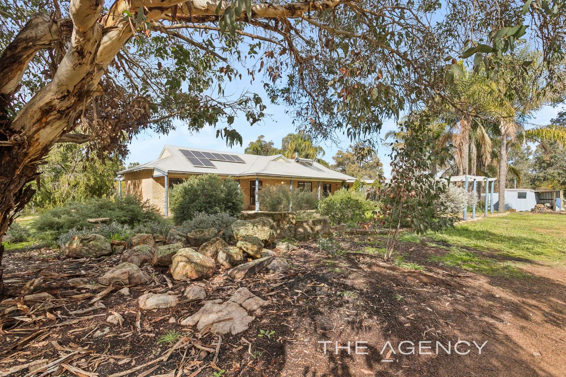 61 Rail Close, Bakers Hill For Sale by Farmbuy.com - image 5