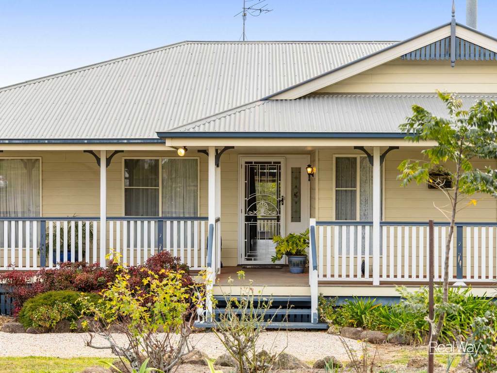 21 Stark Drive, Vale View QLD 4352