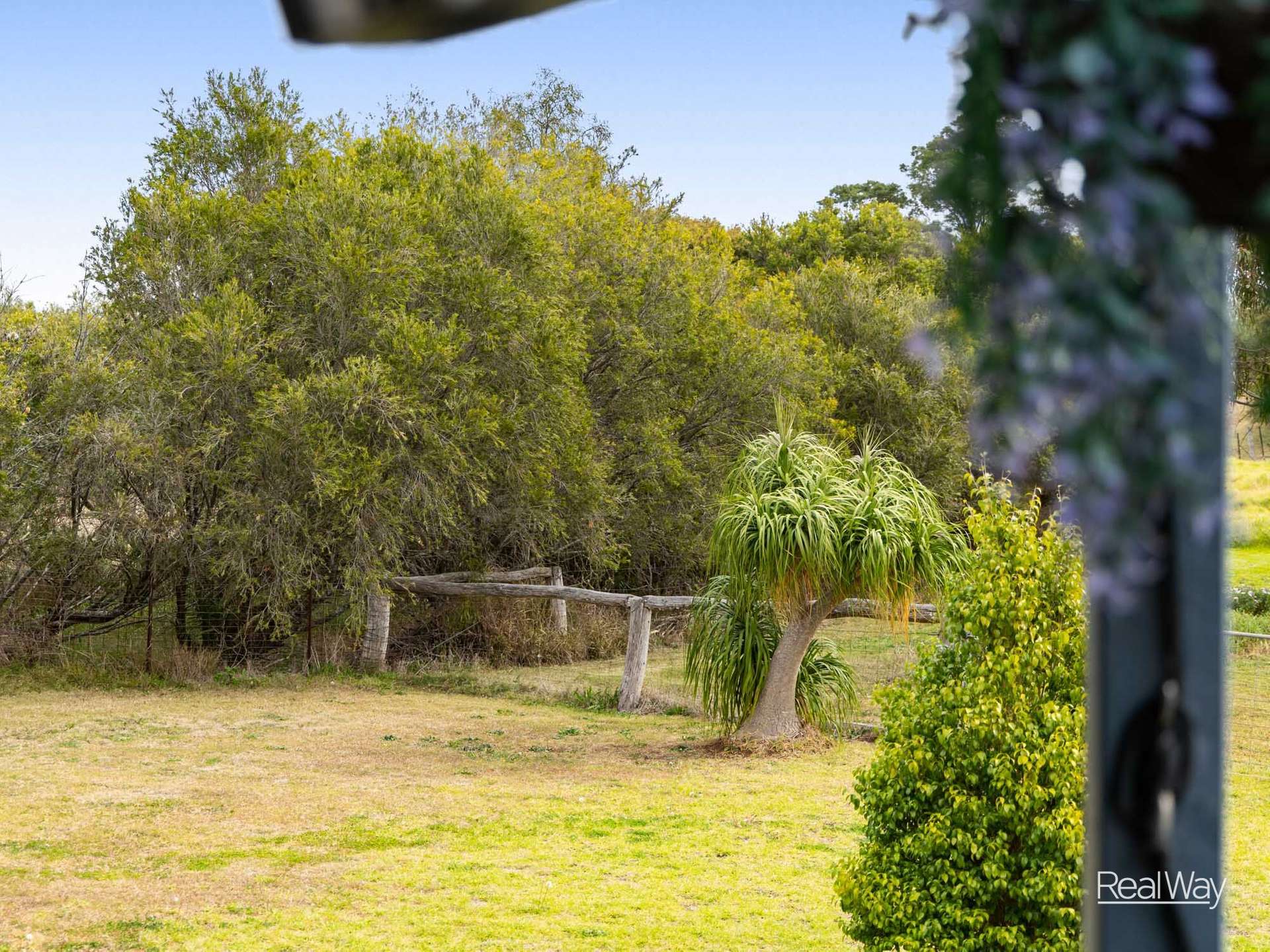 21 Stark Drive, Vale View For Sale by Farmbuy.com - image 22