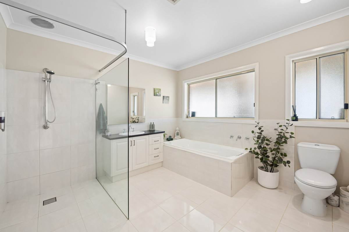 1703 McIvor Highway, Longlea For Sale by Farmbuy.com - image 19