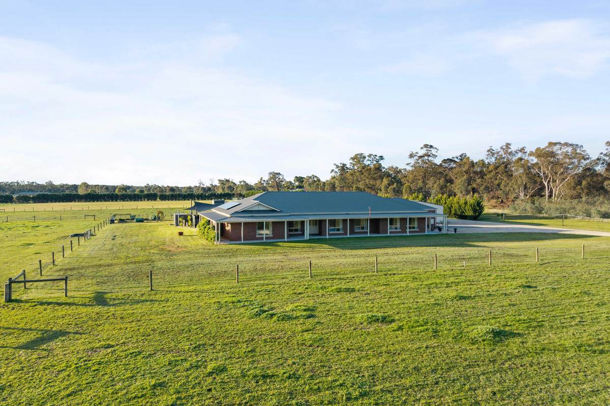 1703 McIvor Highway, Longlea For Sale by Farmbuy.com - image 26