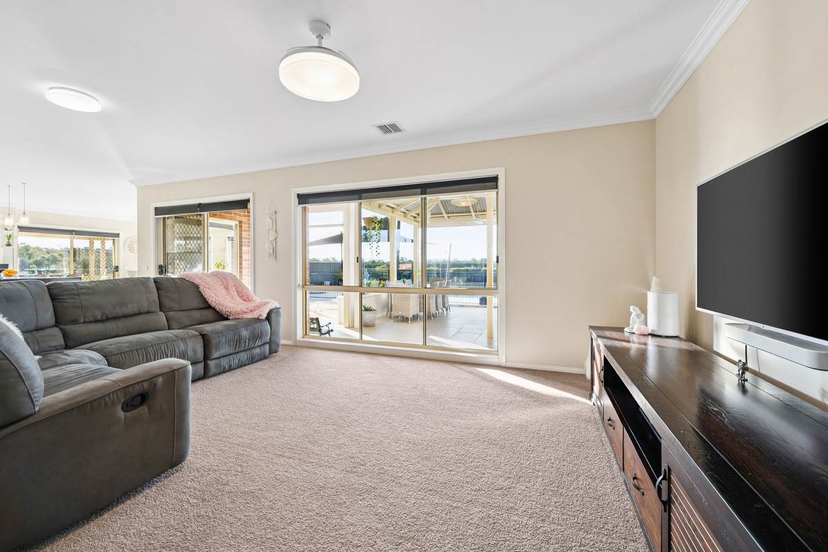 1703 McIvor Highway, Longlea For Sale by Farmbuy.com - image 11