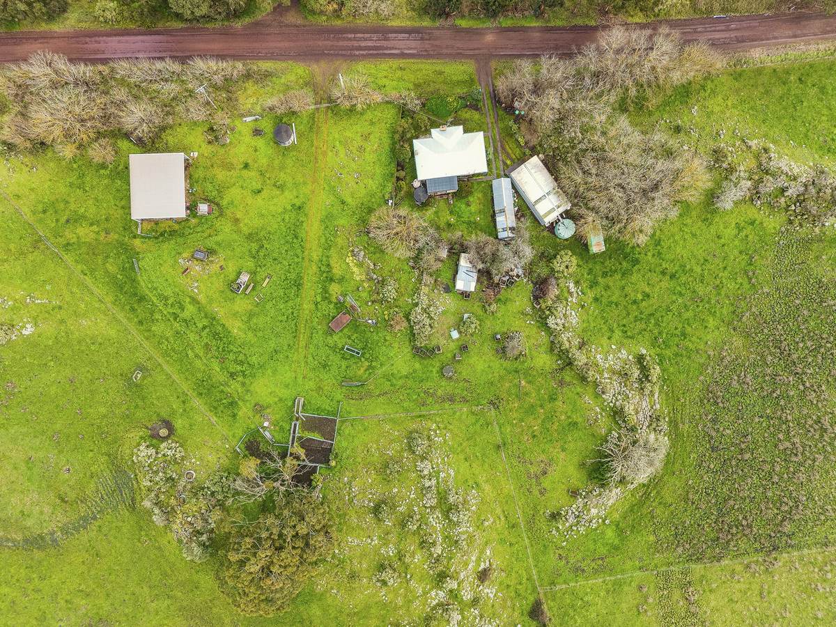 1351 Hawks Nest Road, Pirron Yallock For Sale by Farmbuy.com - image 9