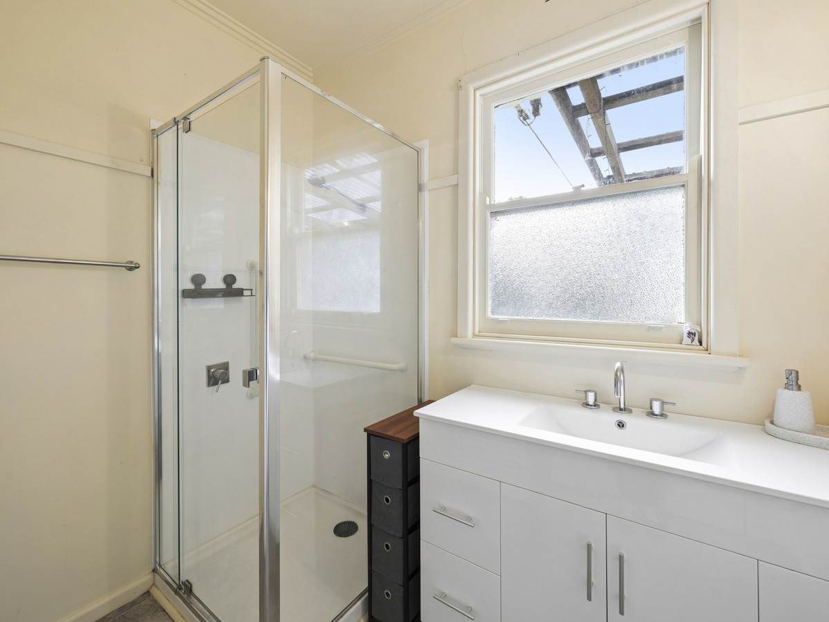 1351 Hawks Nest Road, Pirron Yallock For Sale by Farmbuy.com - image 19