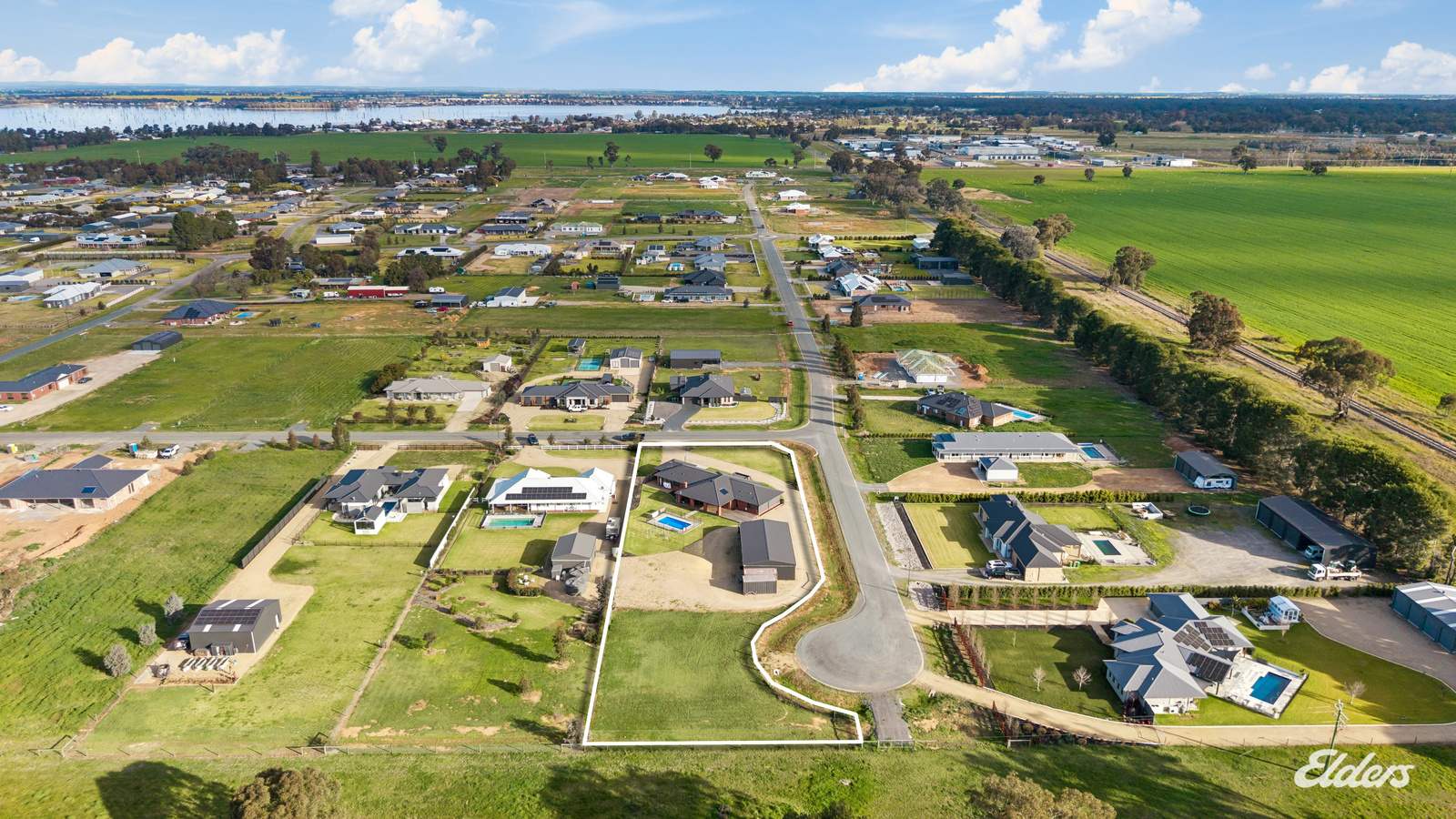 1 Adam Close, Mulwala For Sale by Farmbuy.com - image 16