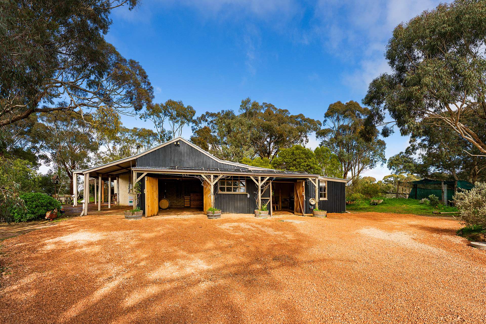 91 Wright Street, Elphinstone For Sale by Farmbuy.com - image 12